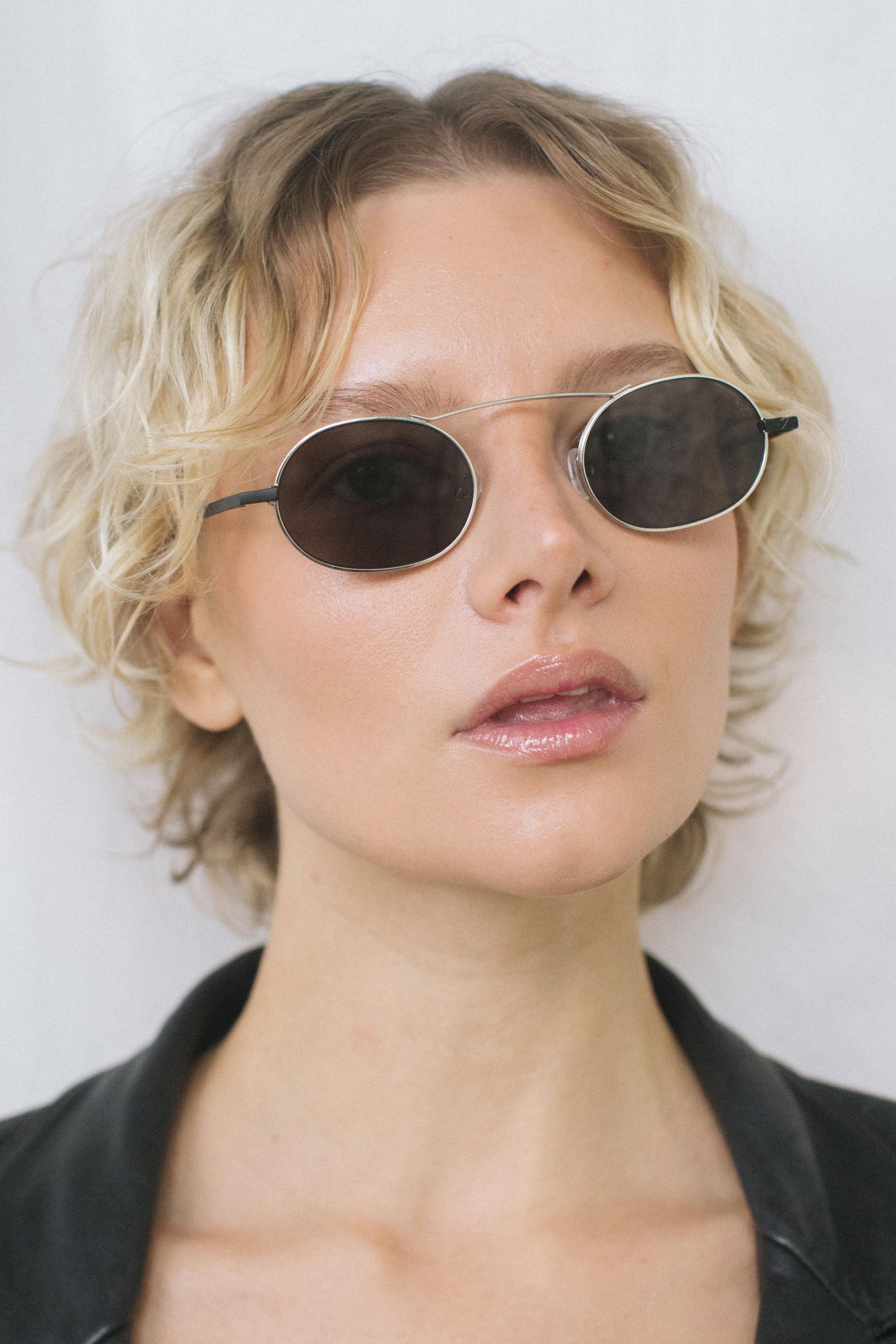 Oliver New Silver Black Güneş Gözlüğü