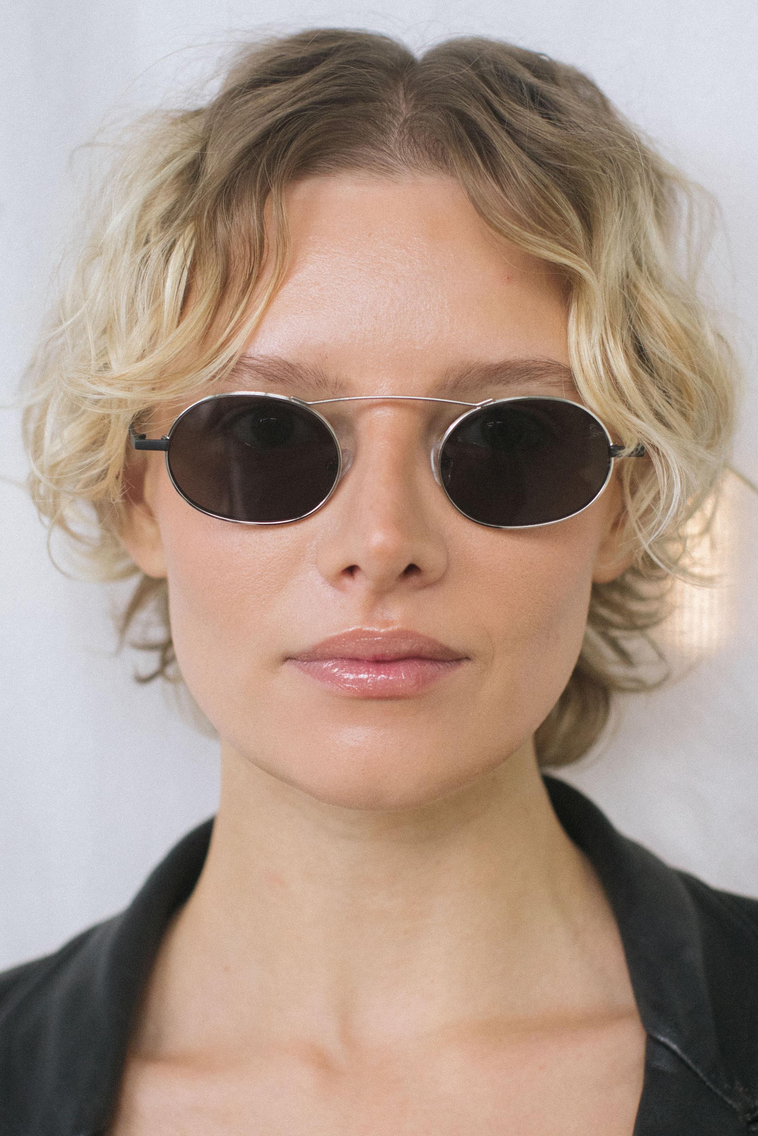 Oliver New Silver Black Güneş Gözlüğü