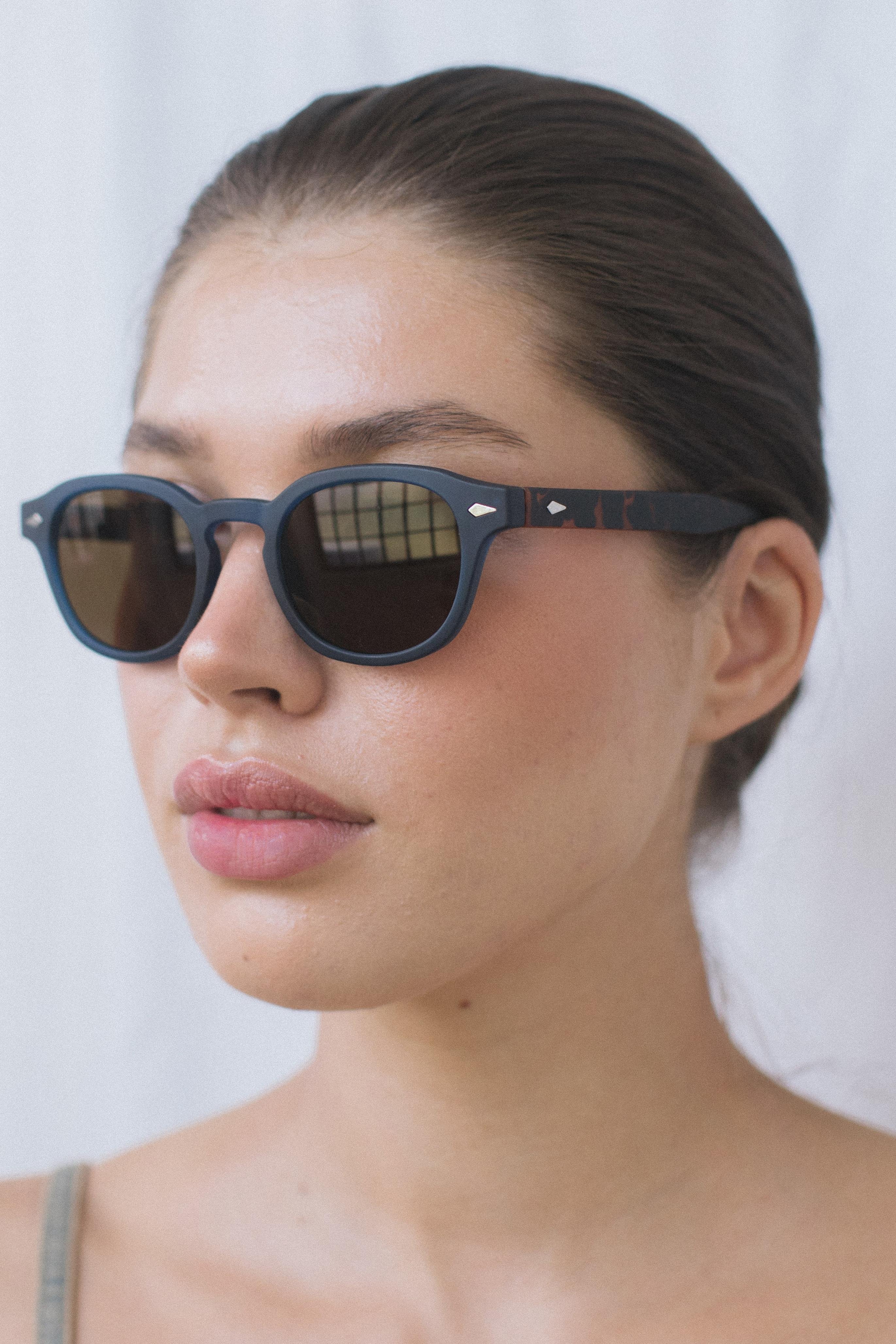 Ryan Matt Navy Brown Güneş Gözlüğü