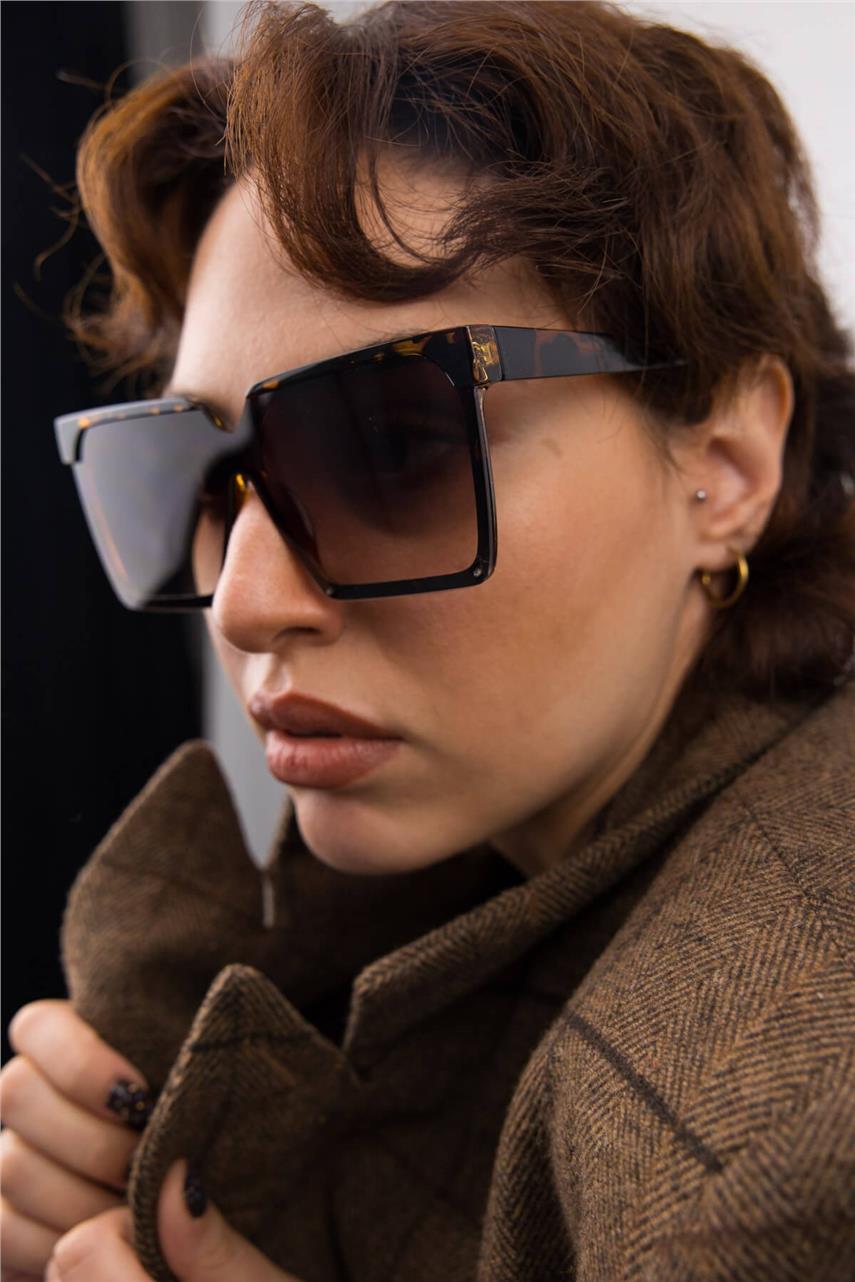 Sara Leopard Güneş Gözlüğü