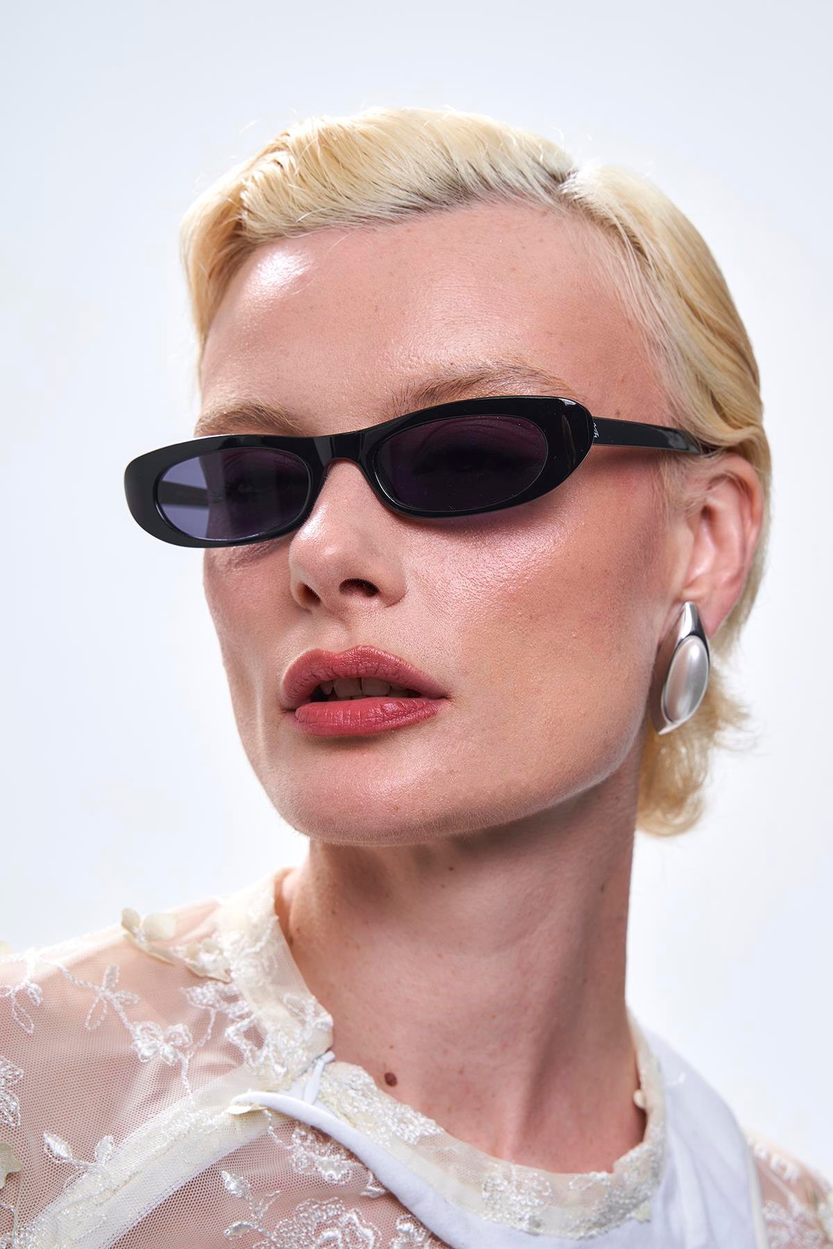 Servi Black Black Güneş Gözlüğü