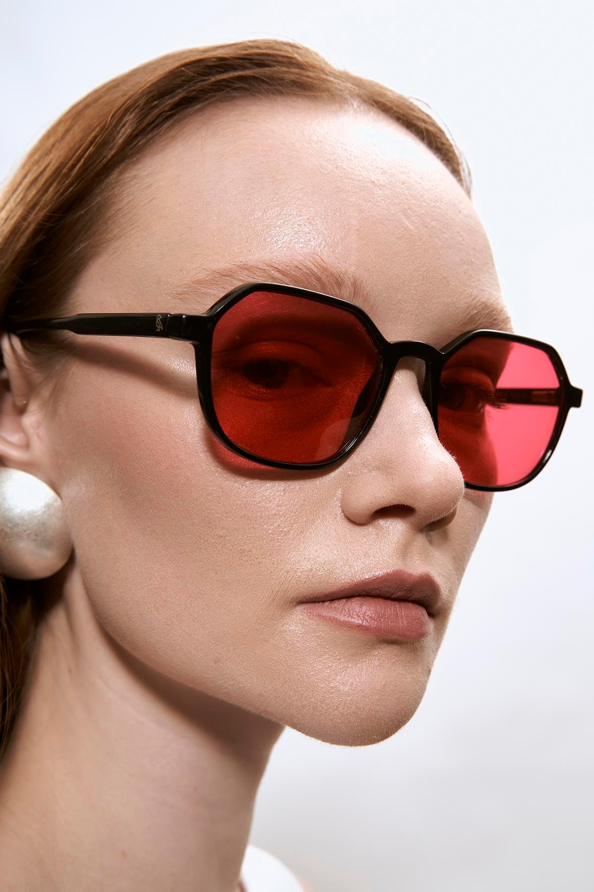 Sezar Black Red Sirkadiyen Denge Gözlüğü