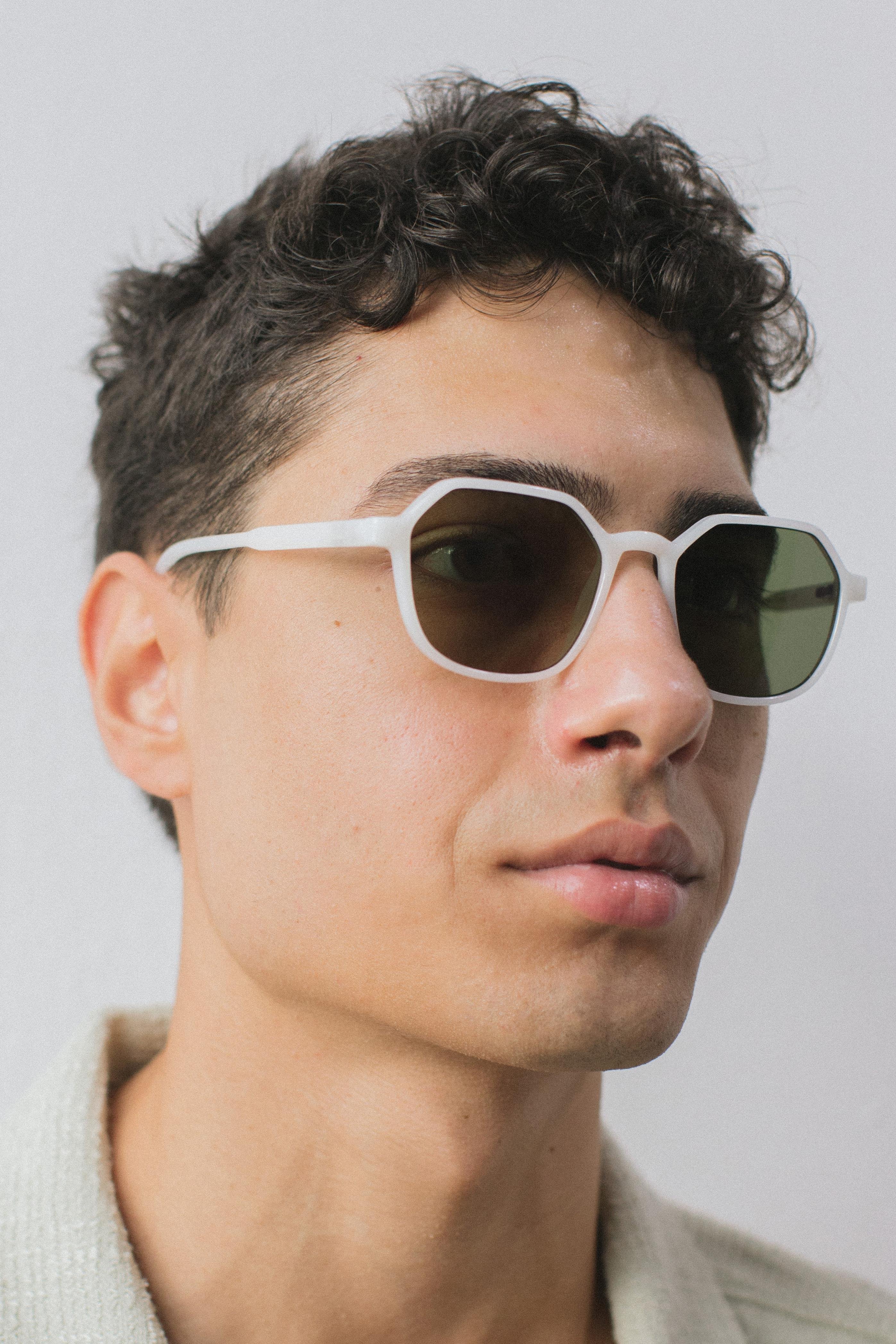 Sezar White Green Erkek Güneş Gözlüğü