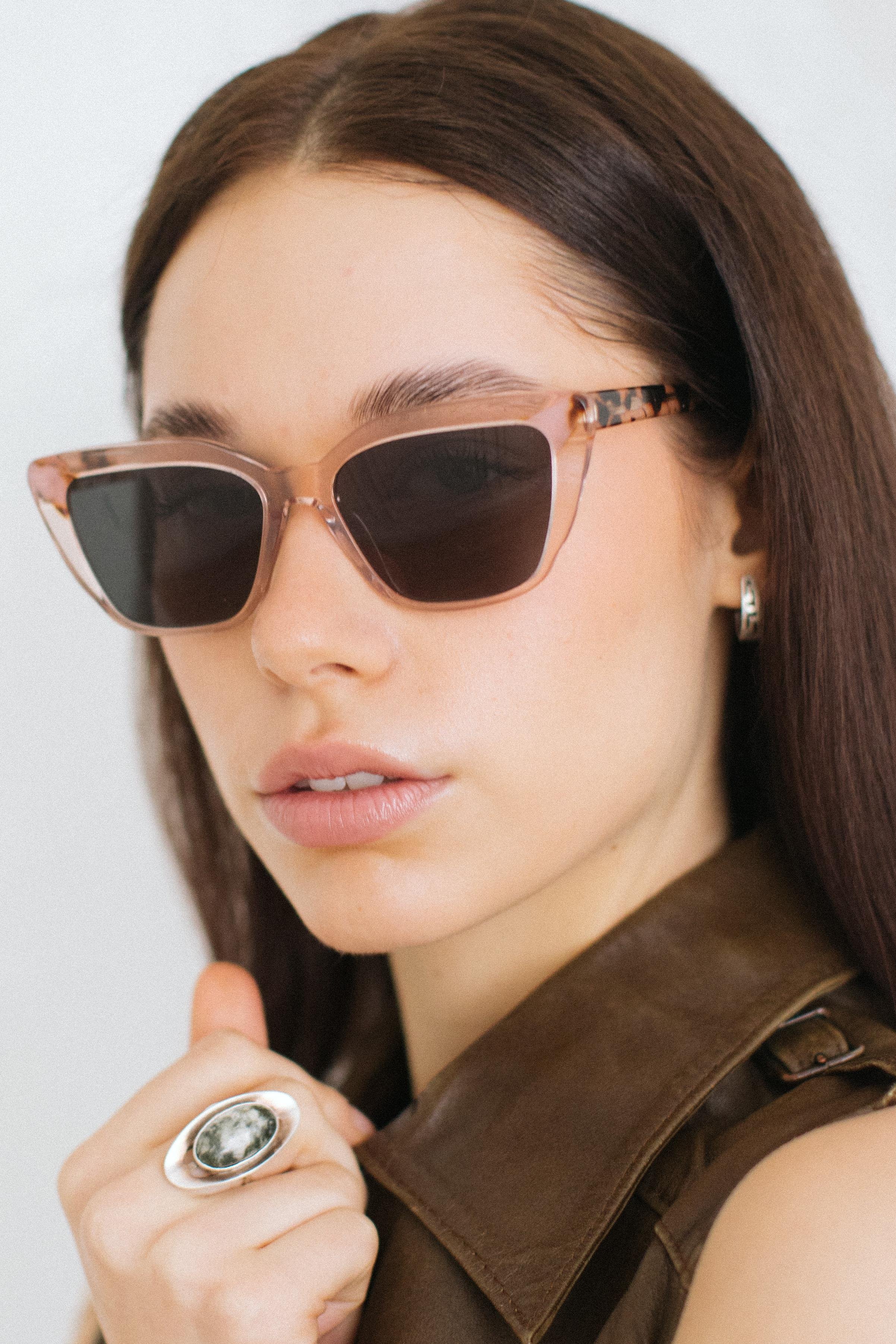 Smilla Nude Brown Güneş Gözlüğü
