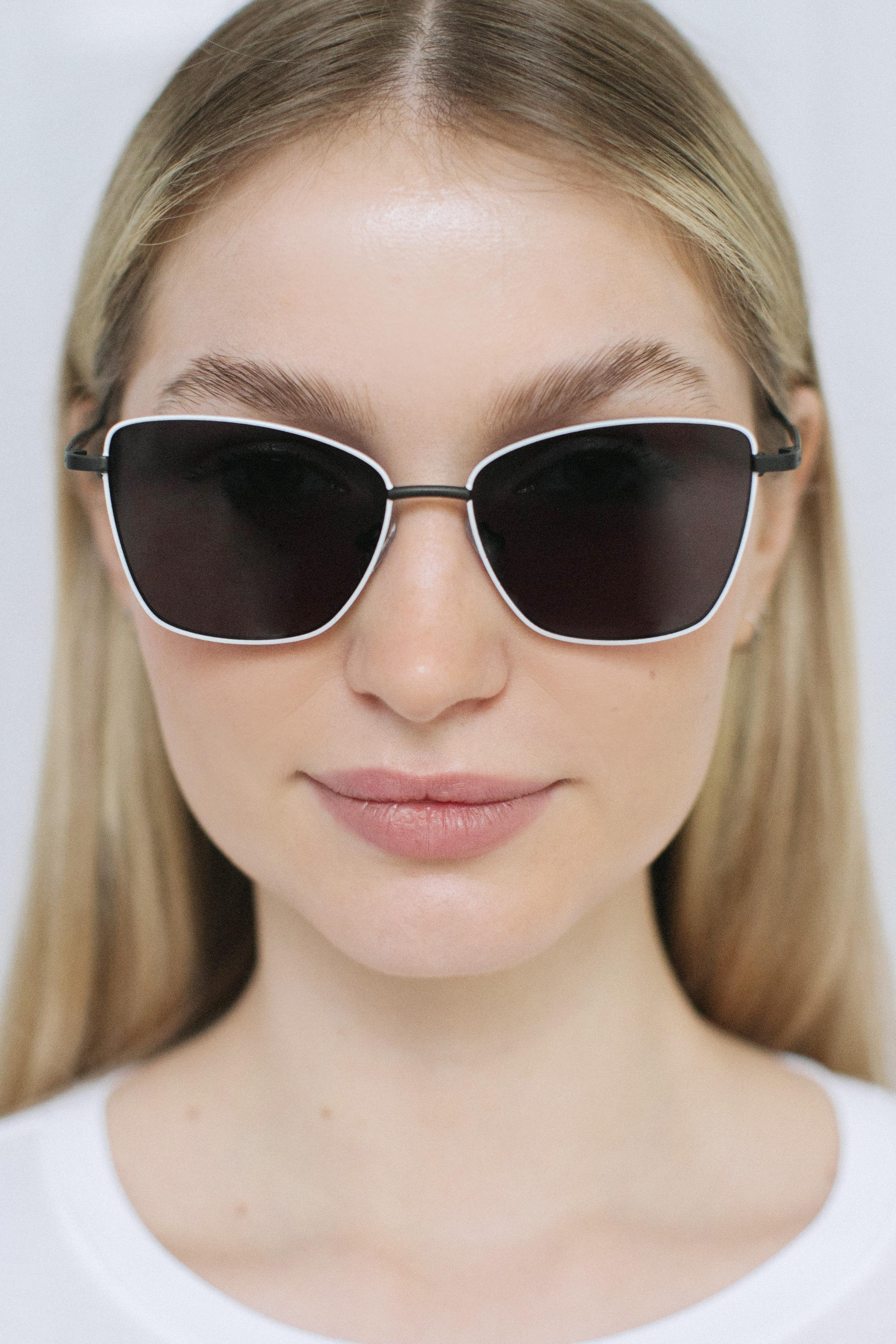 Sumru Black White Black Güneş Gözlüğü