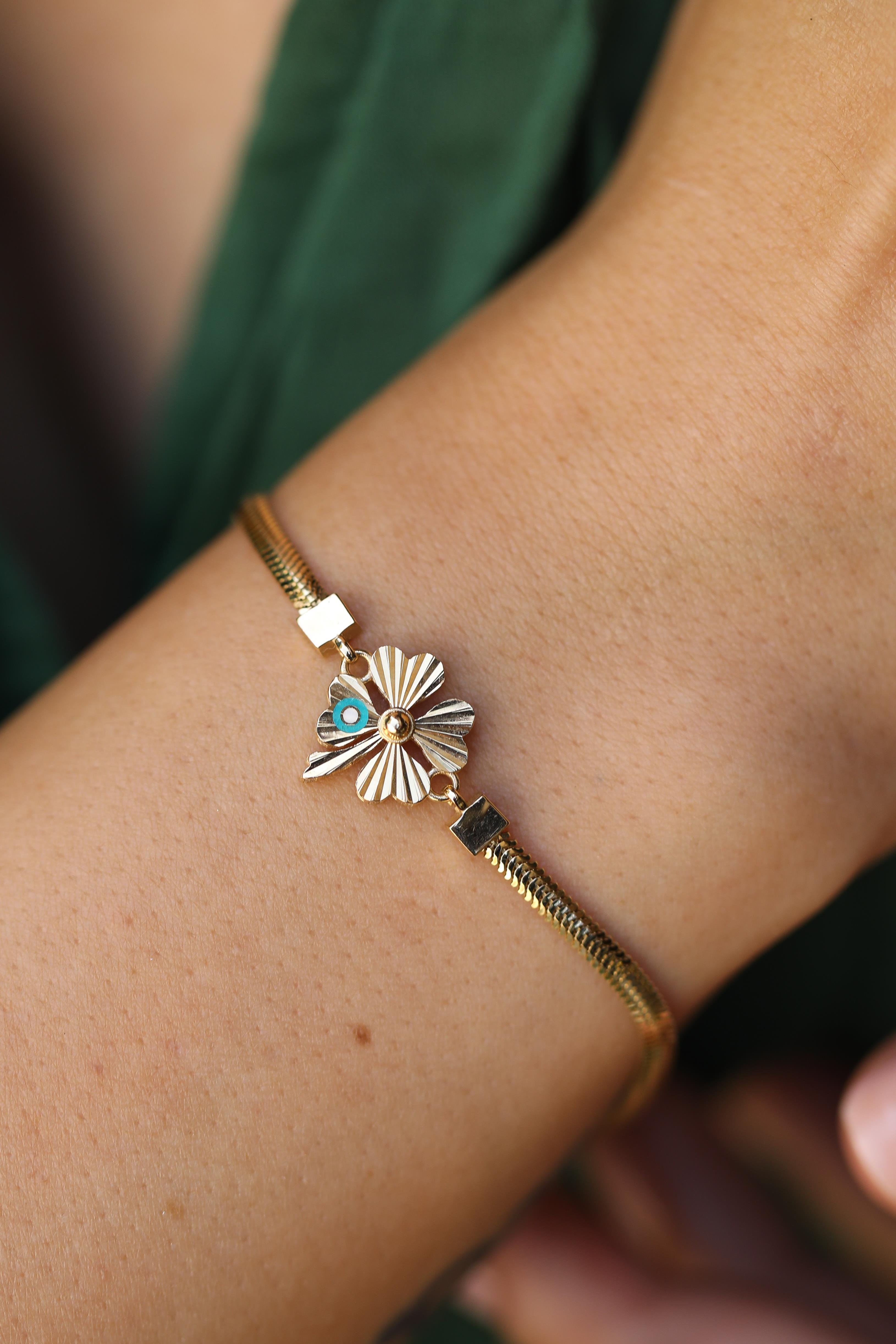 Şansın Yonca Bileklik