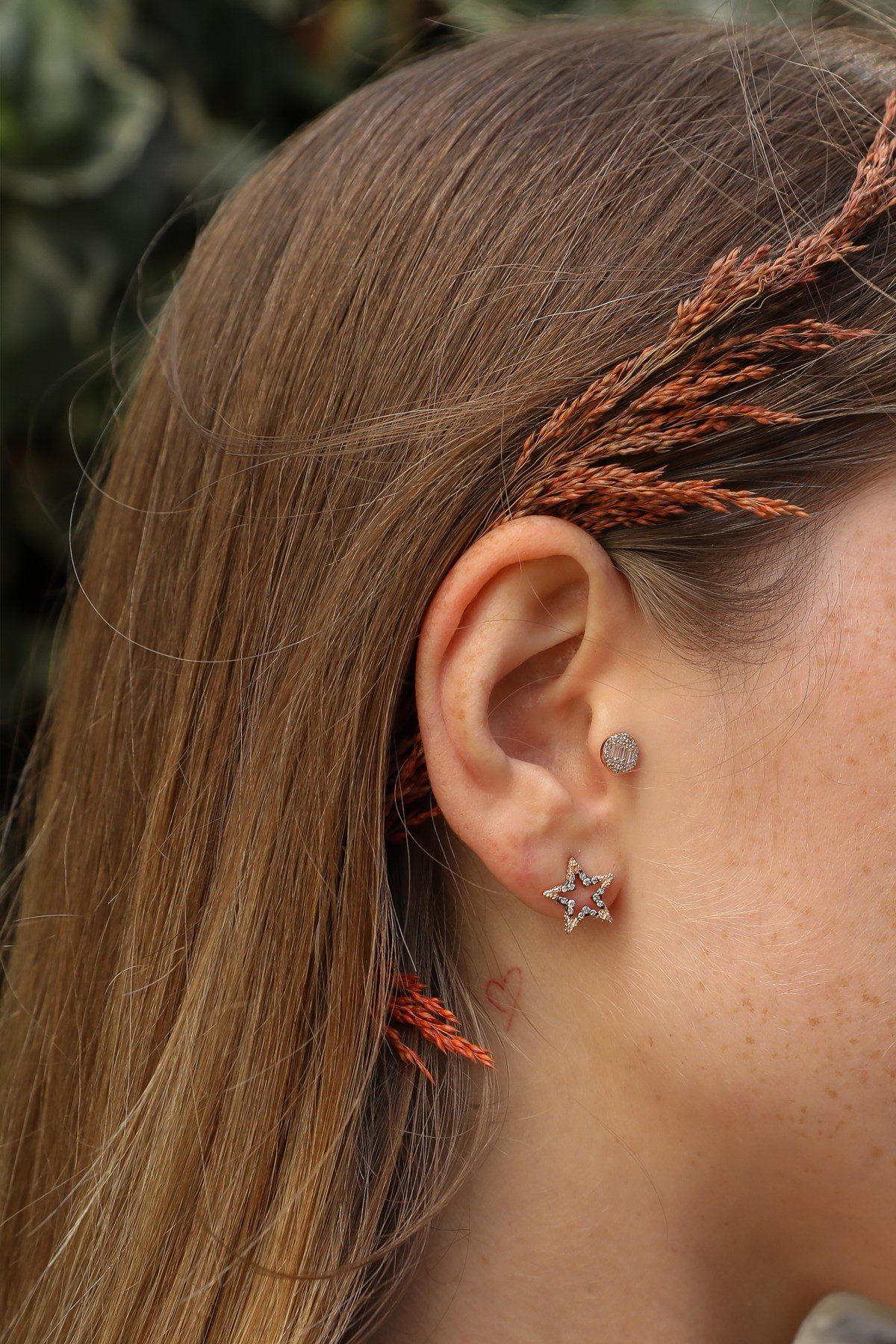 Sonja Yıldız Küpe