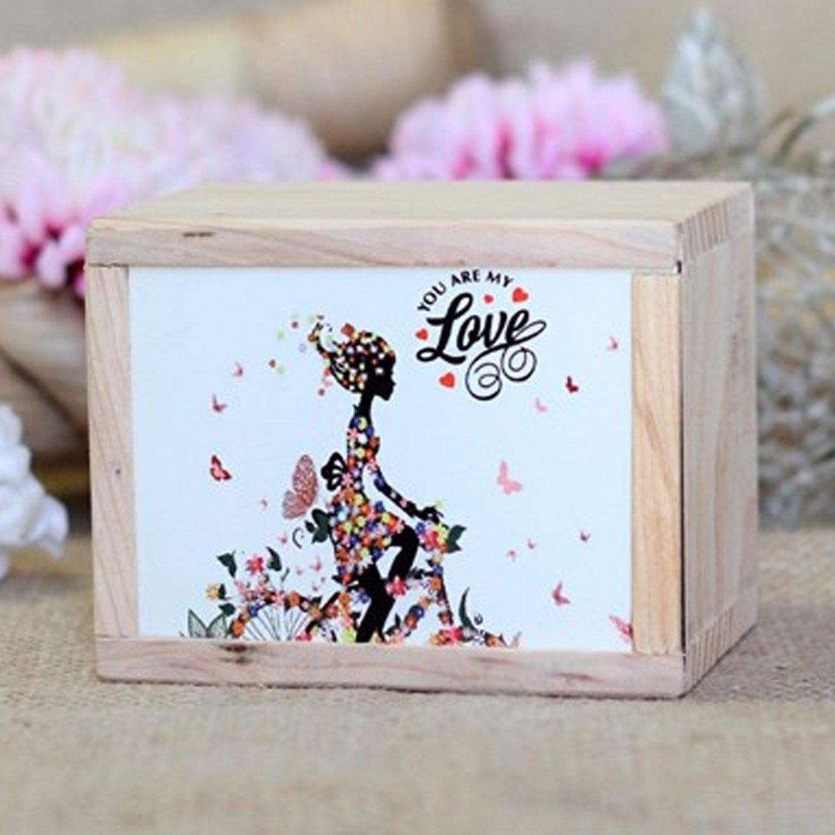 Ahşap Kutusunda Love Tasarımlı Kupa BardakMarkasızGM00010