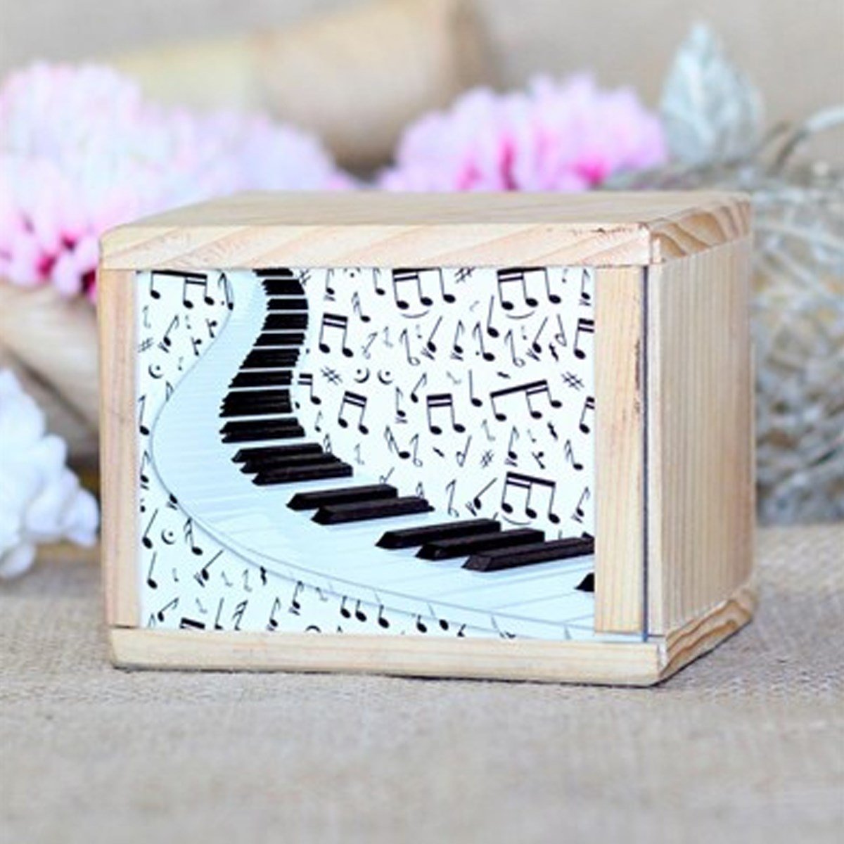 Ahşap Kutusunda Piyano Nota Tasarımlı Kupa BardakMarkasızGM00013
