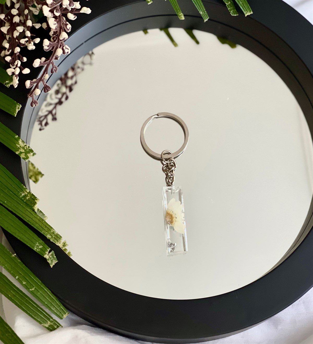 Özel Gerçek Kurutulmuş Çiçekli Gümüş Epoksi AnahtarlıkGiftmodaGman100010-A