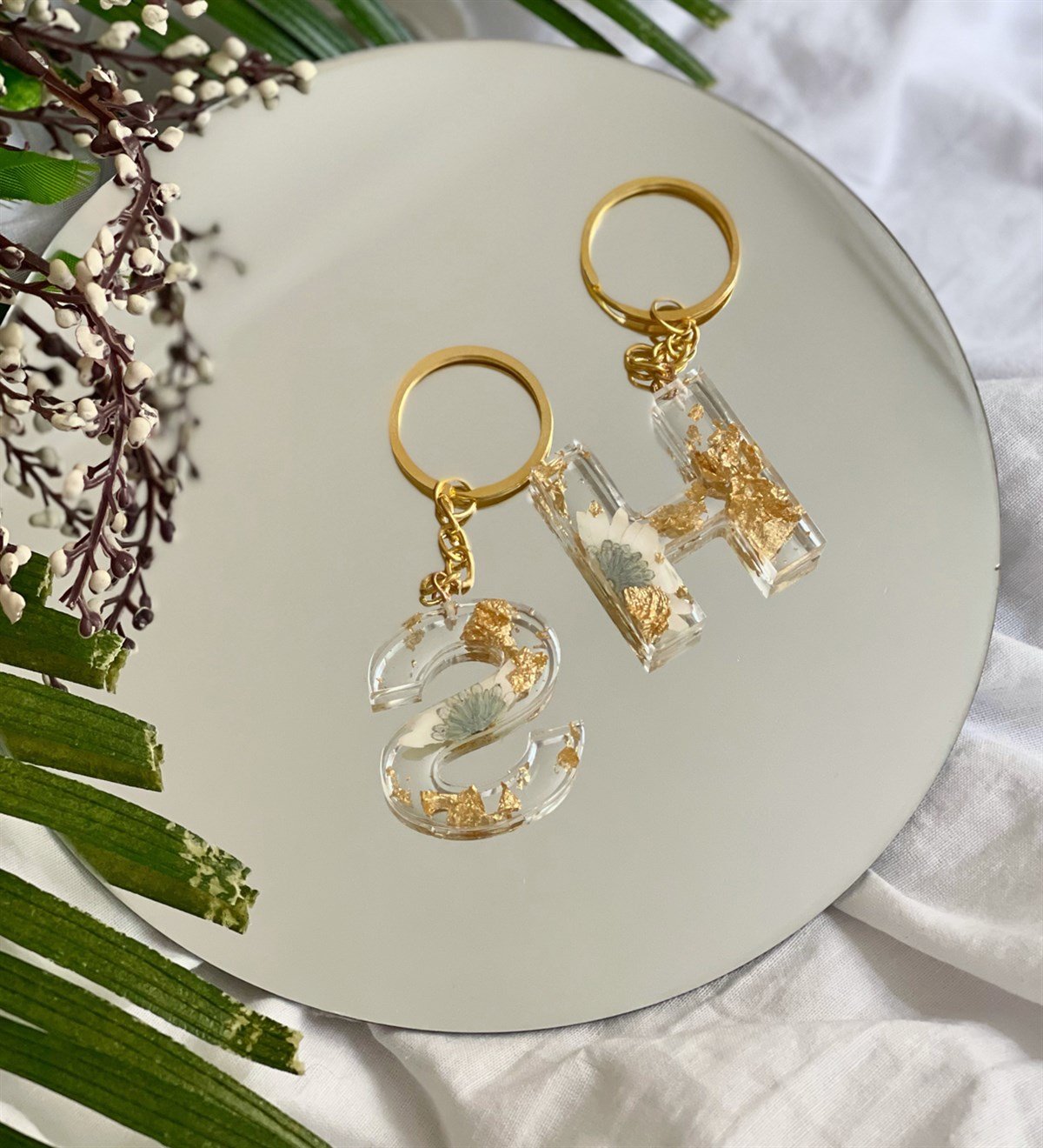 Özel Gerçek Kurutulmuş Çiçekli Gold Epoksi AnahtarlıkGiftmodaGman100009-A
