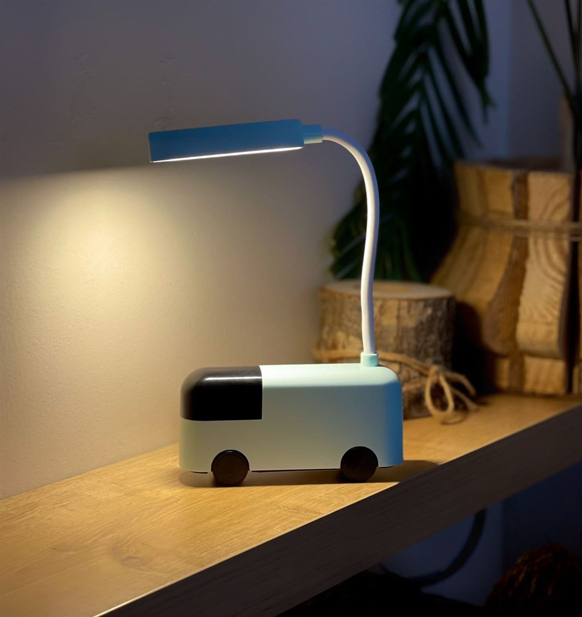 Mini Araba tasarımlı Şarjlı Masa LambasıGiftmodaGm-4221