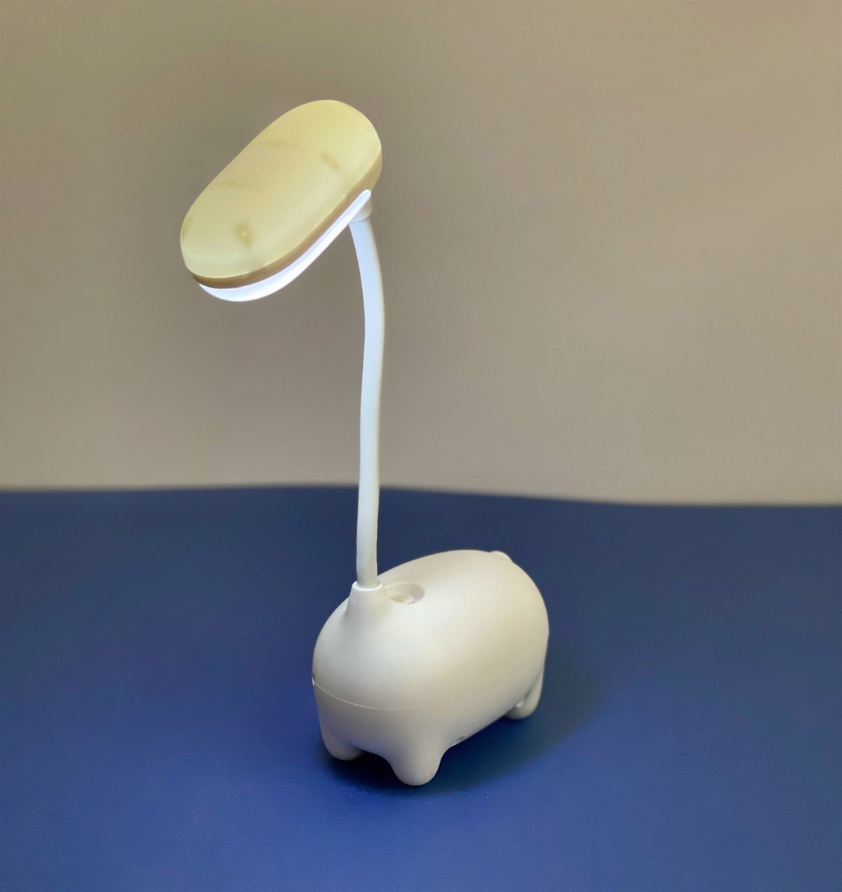 Modern Geyik Tasarımlı Şarjlı Masa LambasıGiftmodaGm-4208