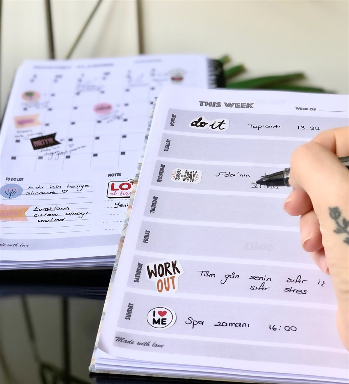 Beyaz Mermer Tarihsiz Haftalık PlanlayıcıGiftmodaGmp-0010