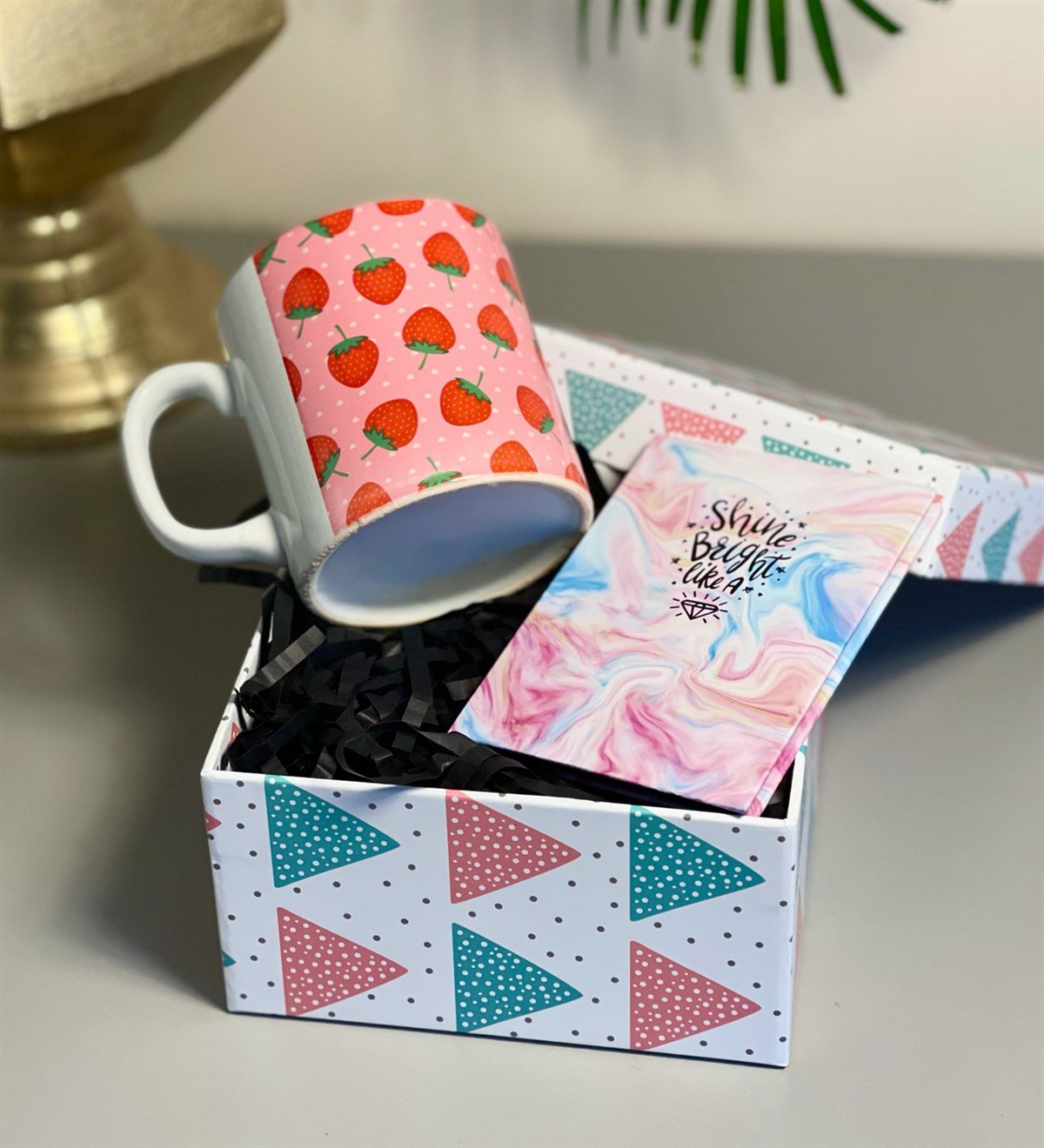 Çilek Tasarımlı Mini Hediye SetiGiftmodaGmhs100277