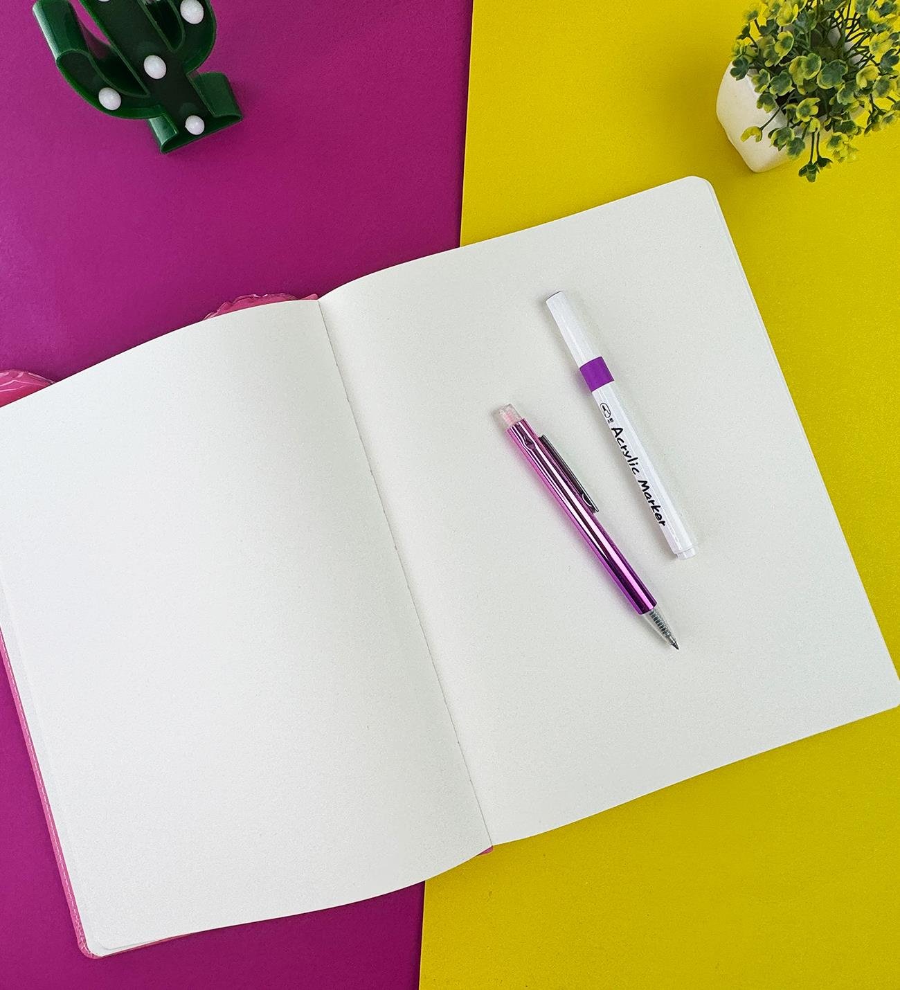 Sevimli Pembe Ayı Tasarımlı A4 Sketchbook – 200 Sayfa Kalın Kağıtlı DeftergiftmodaBM-1575