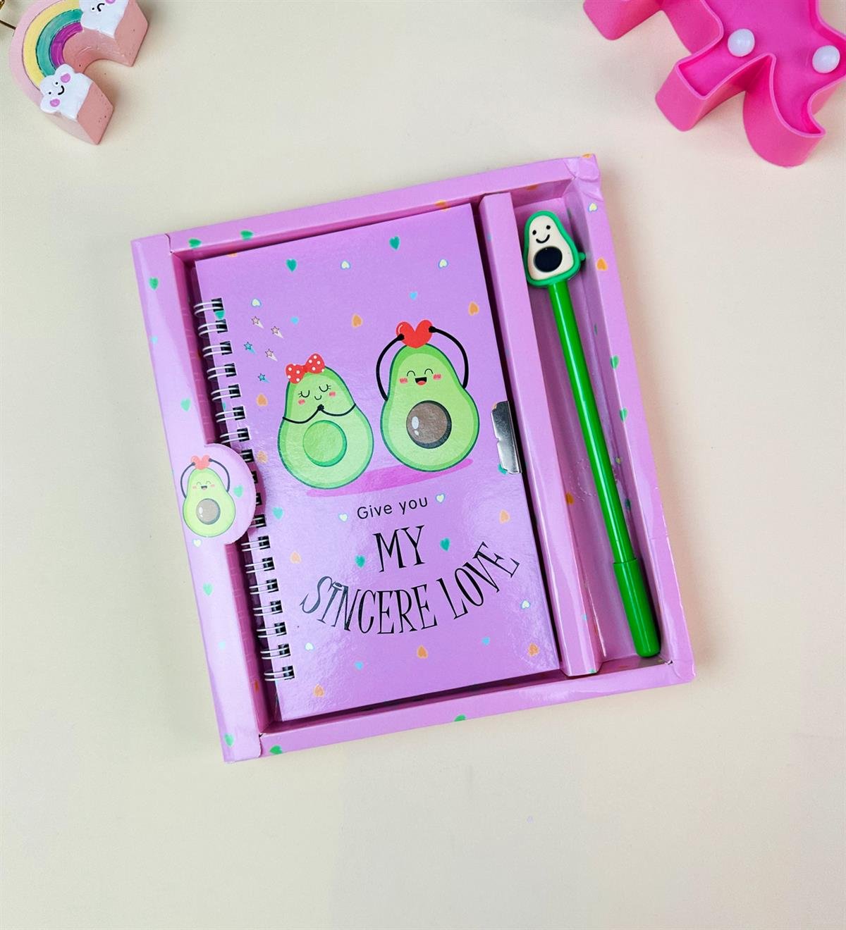 Avokado Tasarımlı Kilitli Günlük Defter Ve Kalem SetgiftmodaBam-108