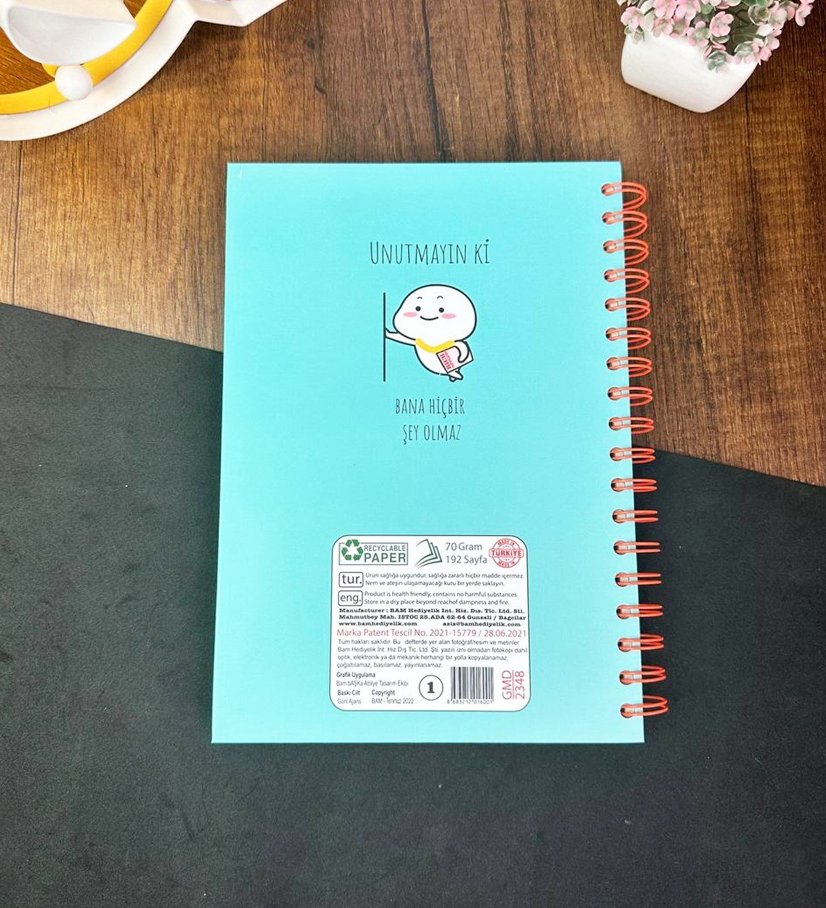 Unutmayın Ki Bana Hiçbir Şey Olmaz Tasarımlı Çizgili Spiralli DeftergiftmodaGmd100628