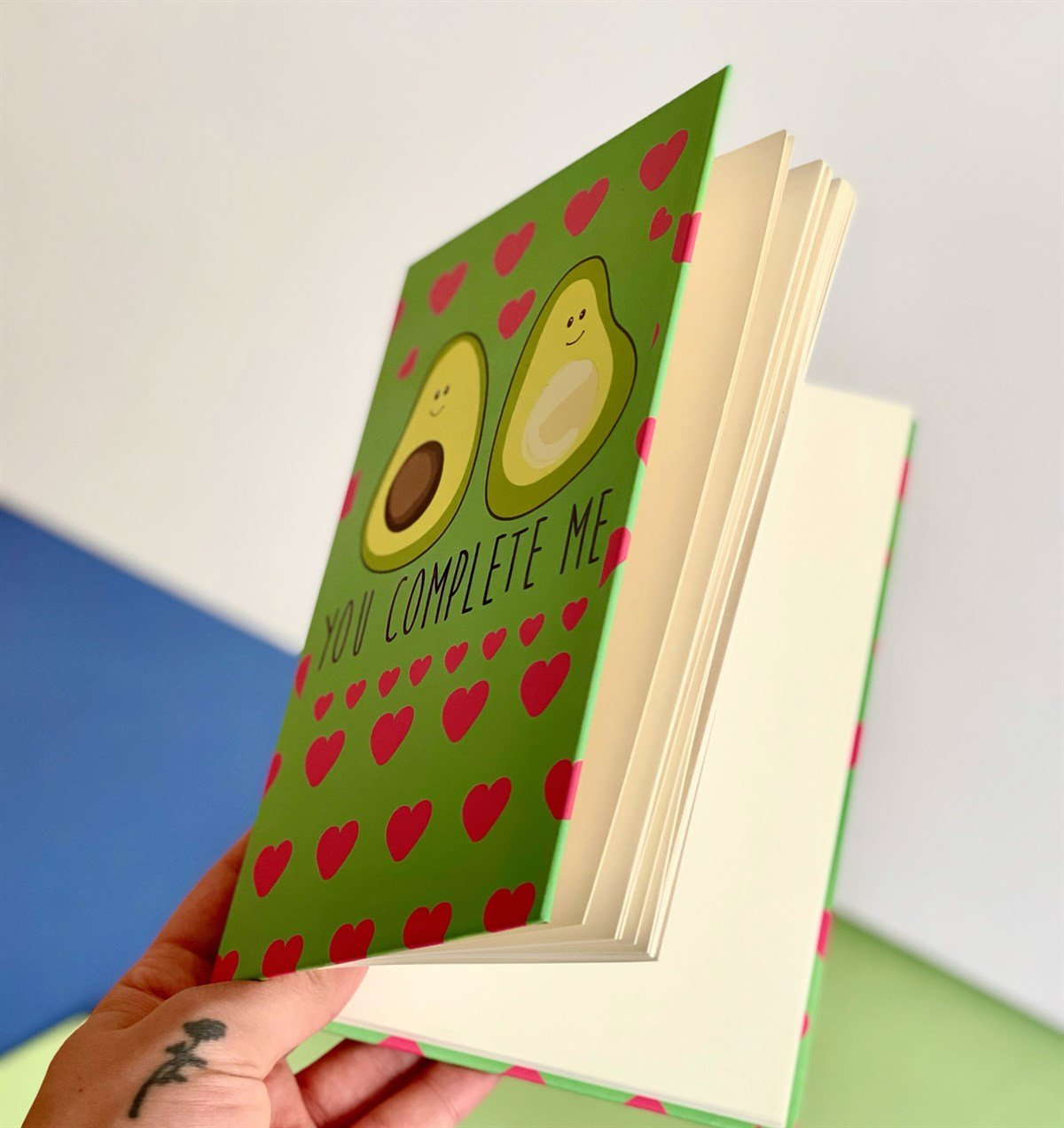 Avokado Tasarımlı Lastikli Defter	giftmodaGmd100070