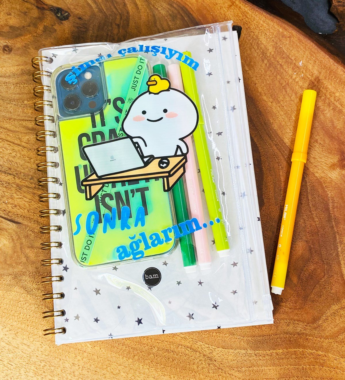 Şimdi Çalışıyım Sonra Ağlarım Tasarımlı Çanta Kapaklı Spiralli DeftergiftmodaGmd100321