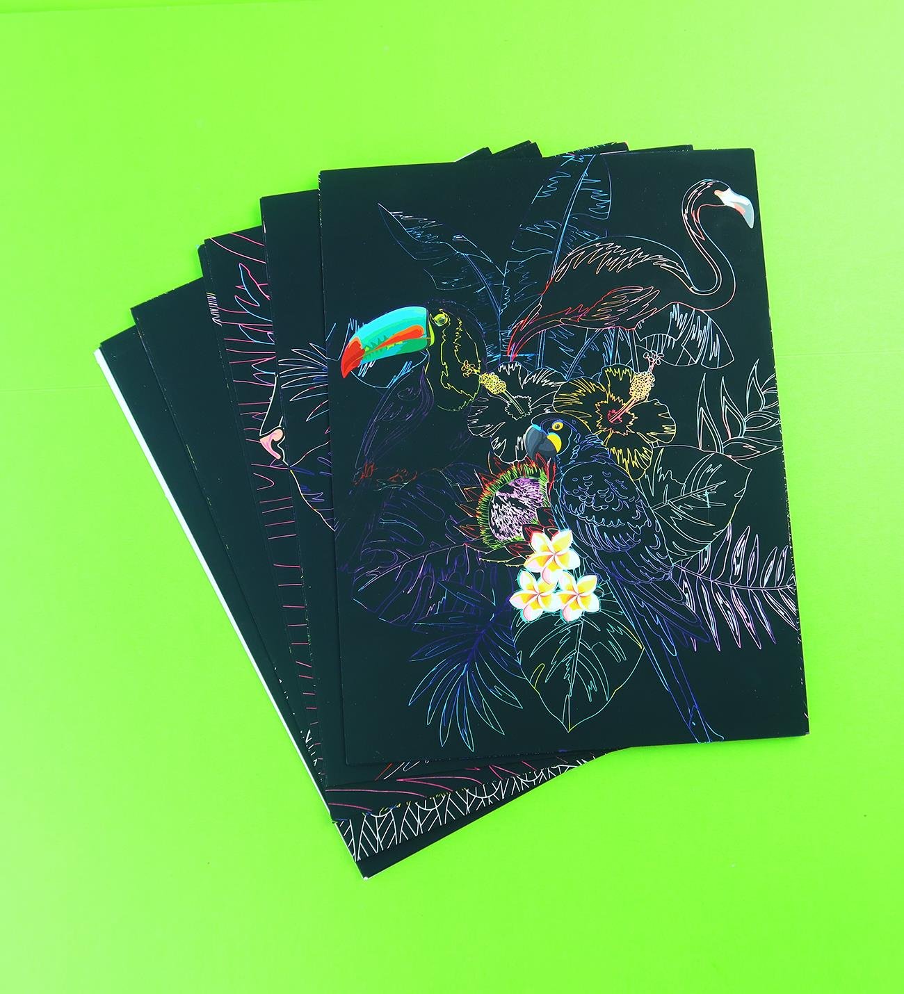 Artmaker Neon Nature Kazımalı Boyama Seti – 16 Panel, Şablon ve Kalemli Scratch Art SetigiftmodaBM-2151