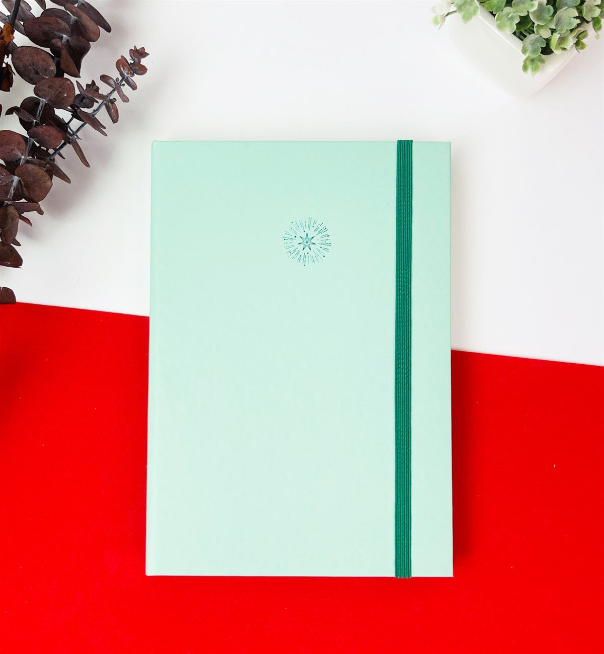  Rengarenk Tasarımlı 4'lü Lastikli Defter SetgiftmodaGmd100175