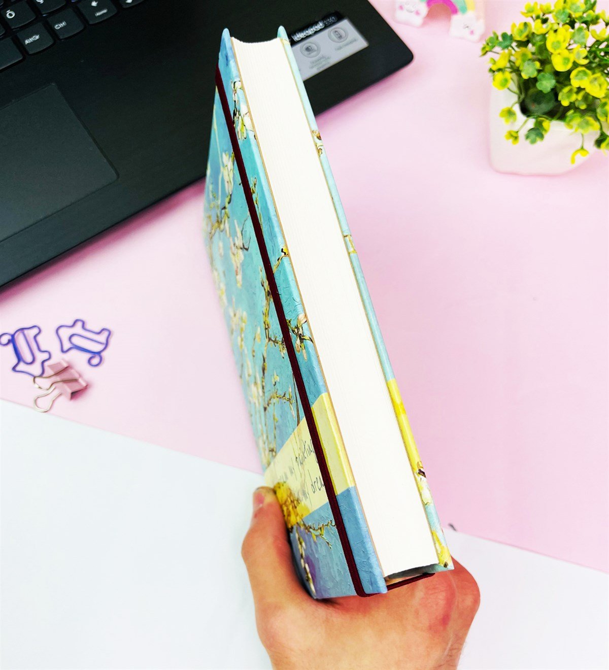 Badem Çiçeği Tasarımlı Kalın Kitap Görünümlü Defter Ve Bez Çanta SetgiftmodaGmhs101808	