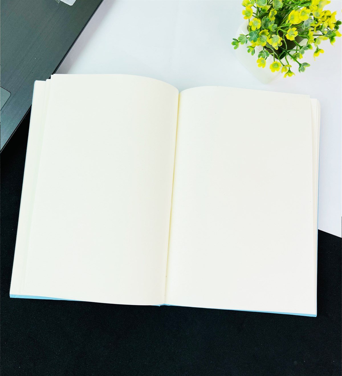 The Moon XVIII Tasarımlı Lastikli Defter	giftmodaGmd100588