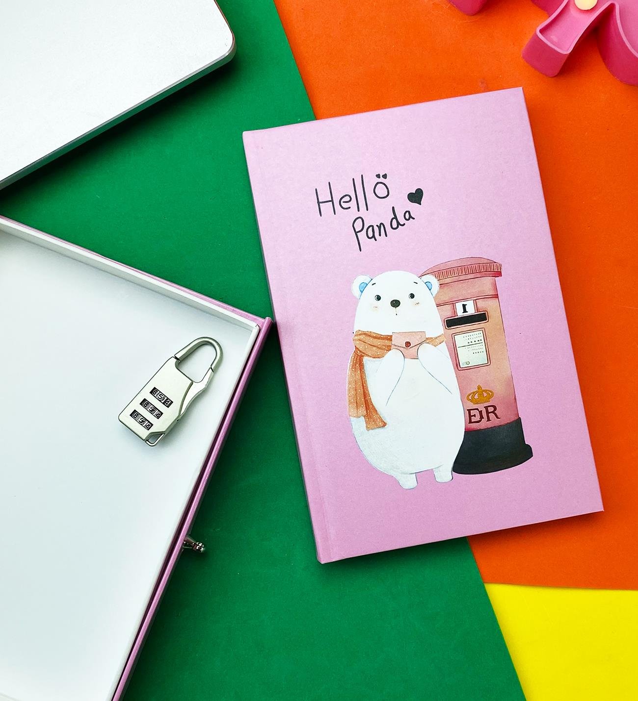 Panda Tasarımlı Kilitli Günlük DeftergiftmodaBM-1074