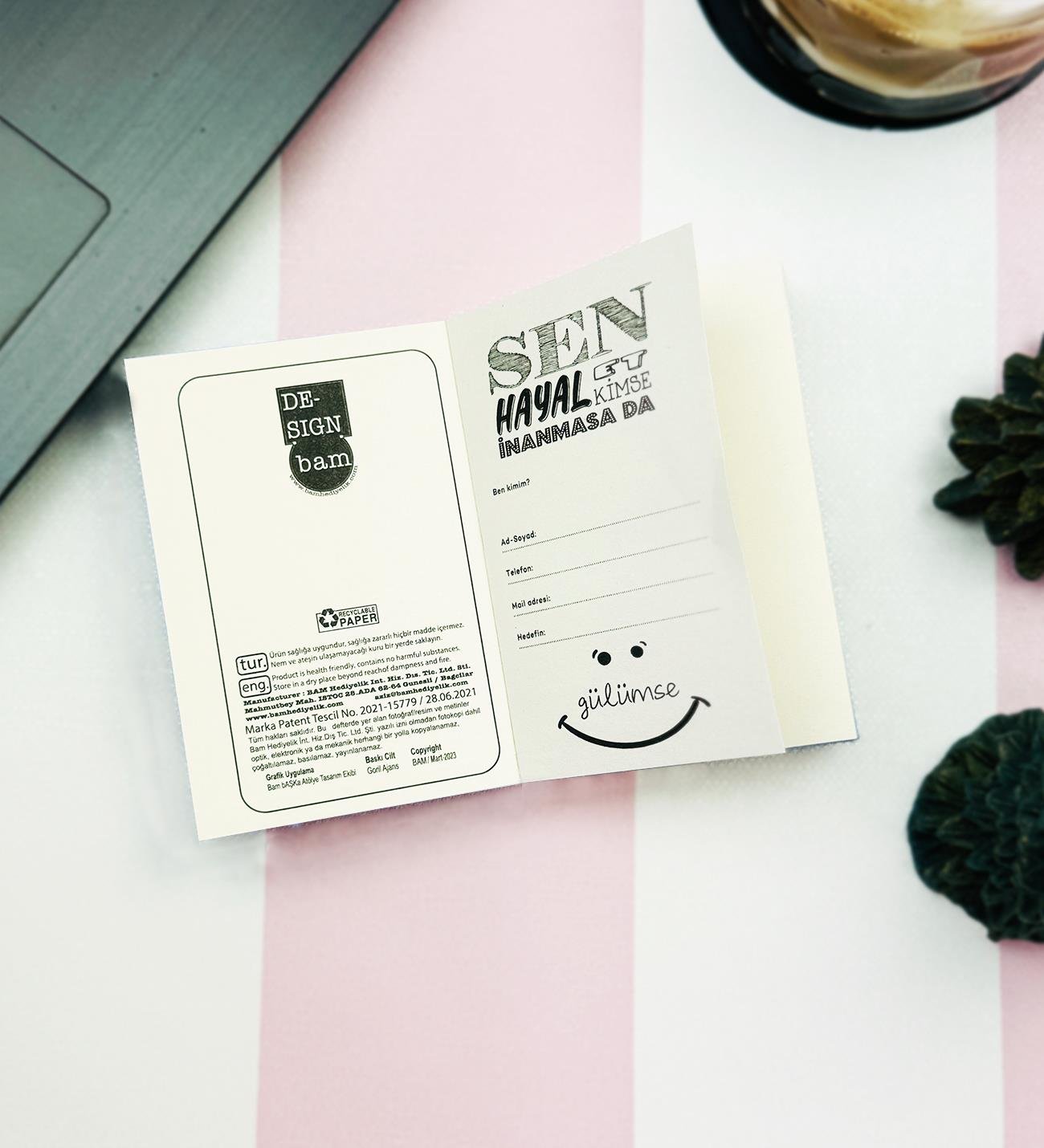 Neyse Ki Prensesim Tasarımlı Sert Kapaklı Mini Defter	giftmodaBam-1228-12