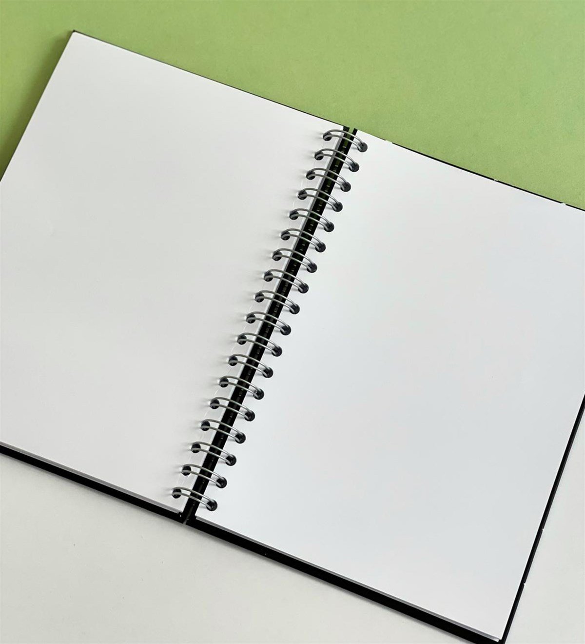 Happy Gökkuşağı Tasarımlı Spiralli DefterGiftmodaGmd100104