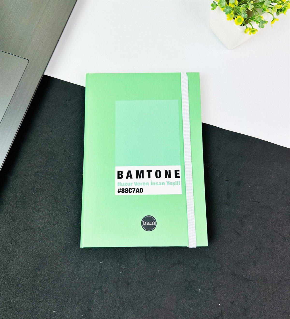 Bam Tone Huzur Veren İnsan Yeşili Tasarımlı Lastikli DeftergiftmodaGMD0001