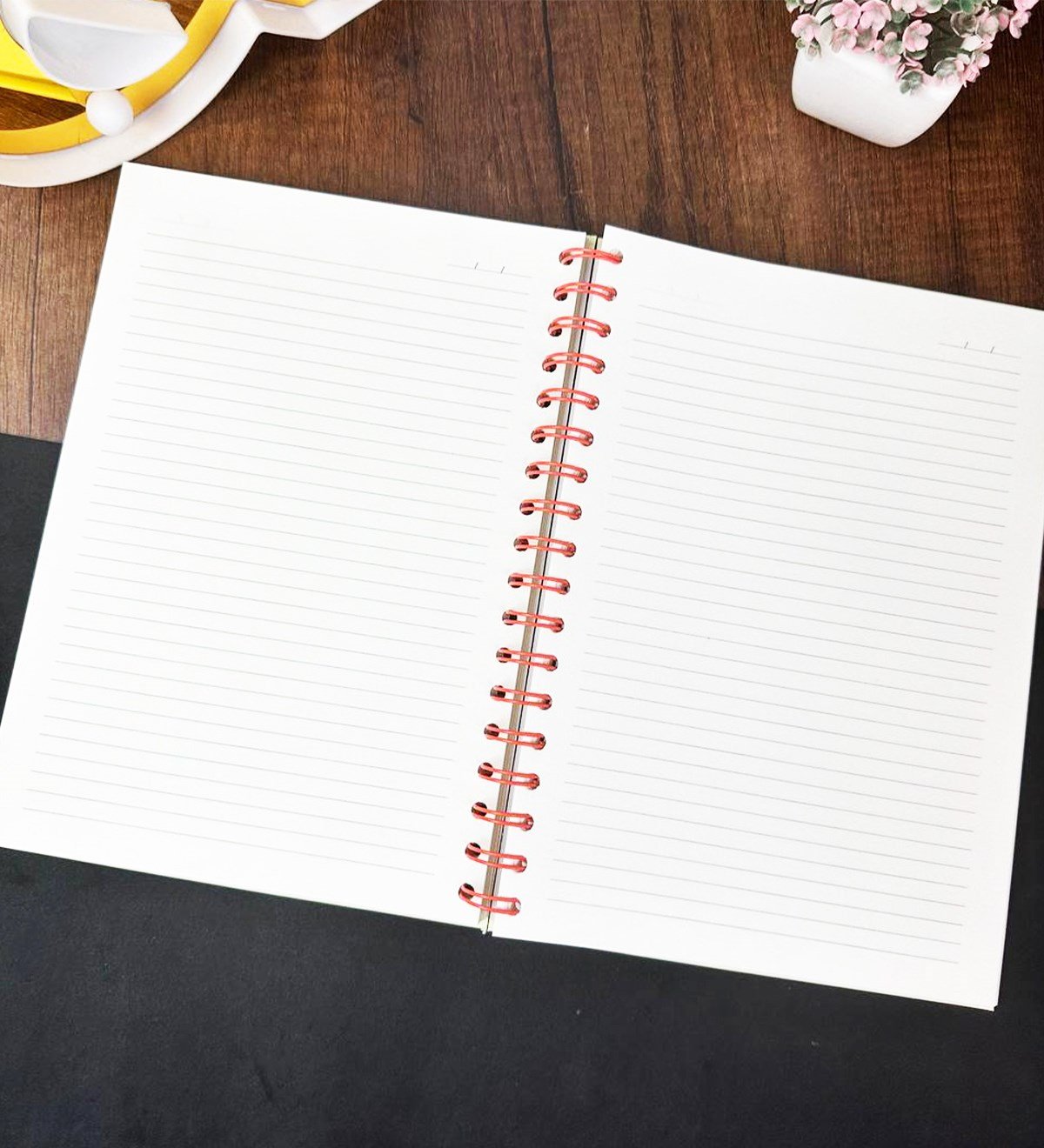 Bts Tasarımlı Çizgili Spiralli Defter	giftmodaGmd100630