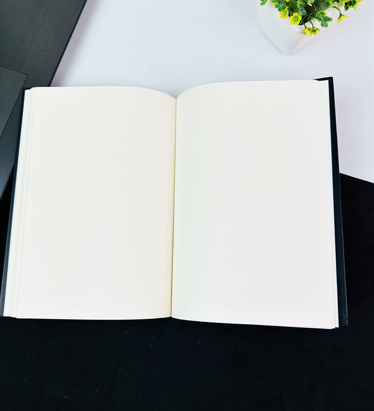 Kırmızı Death Note Tasarımlı Lastikli DeftergiftmodaGMD0001-14	