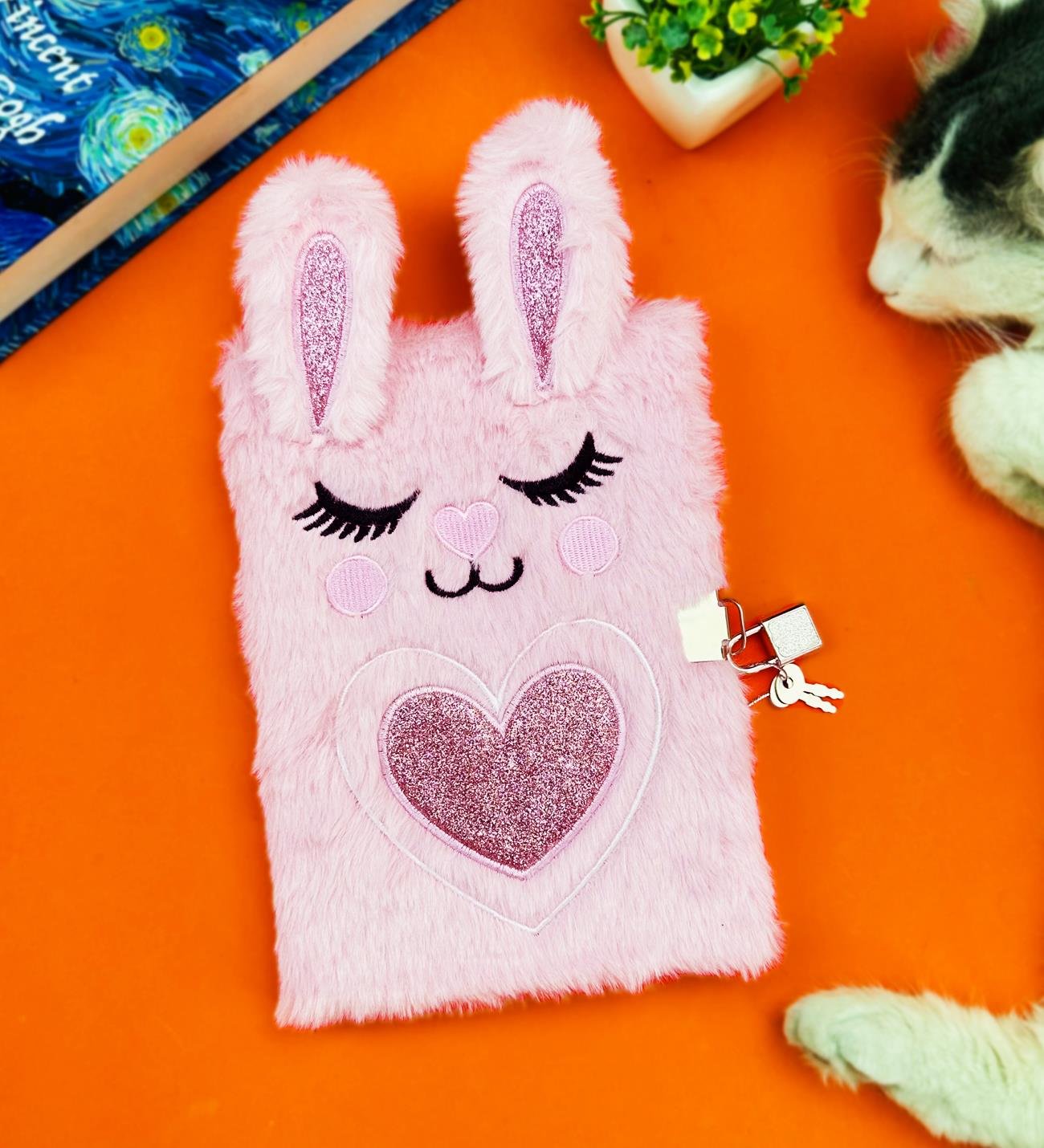 Sevimli Tavşan Tasarımlı Kilitli Peluş DeftergiftmodaBM-1056-1