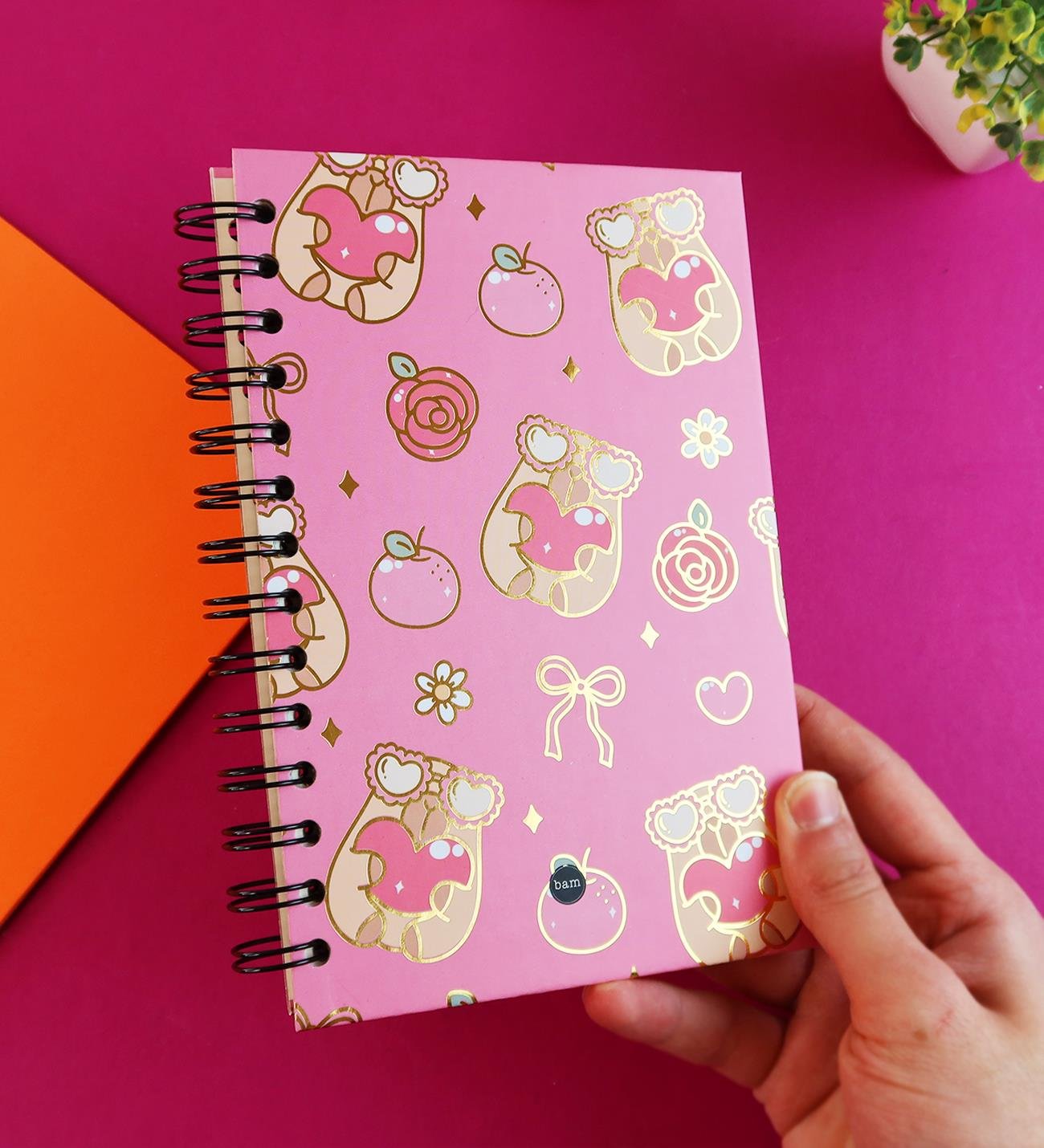 Özel Tasarım Spiralli 15*21 cm Dot Defter, Eskiz Defteri, Doodle Book - 2 SAYFA STICKER HEDİYELİ	giftmodaBam-1324-Capybara-Fiyonk	