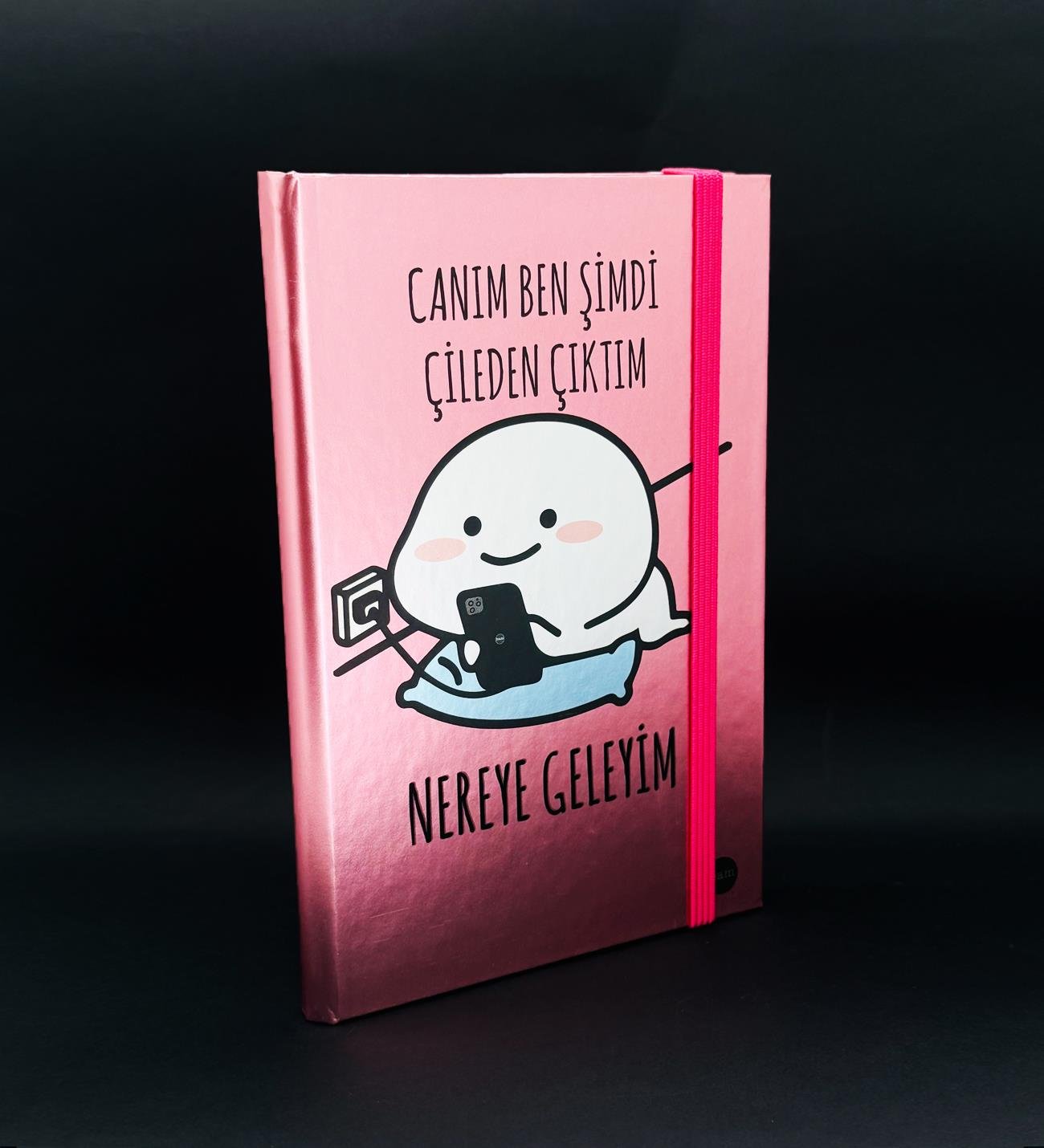 Çileden Çıktım Tasarımlı Metal Kapaklı Lastikli DeftergiftmodaBAM-1193