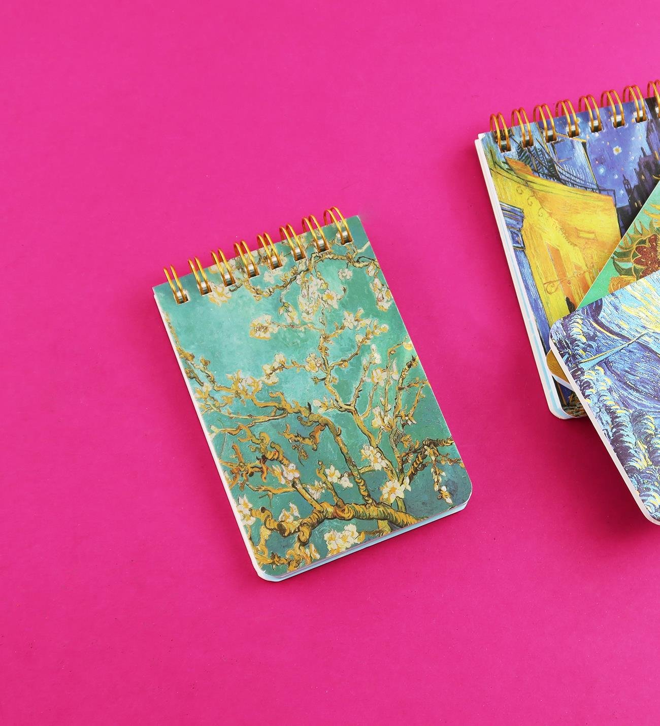 Van Gogh Tasarımlı Spiralli 11x7,5 Cm 70 Yaprak Defter  BM-1720giftmodaBM-1720
