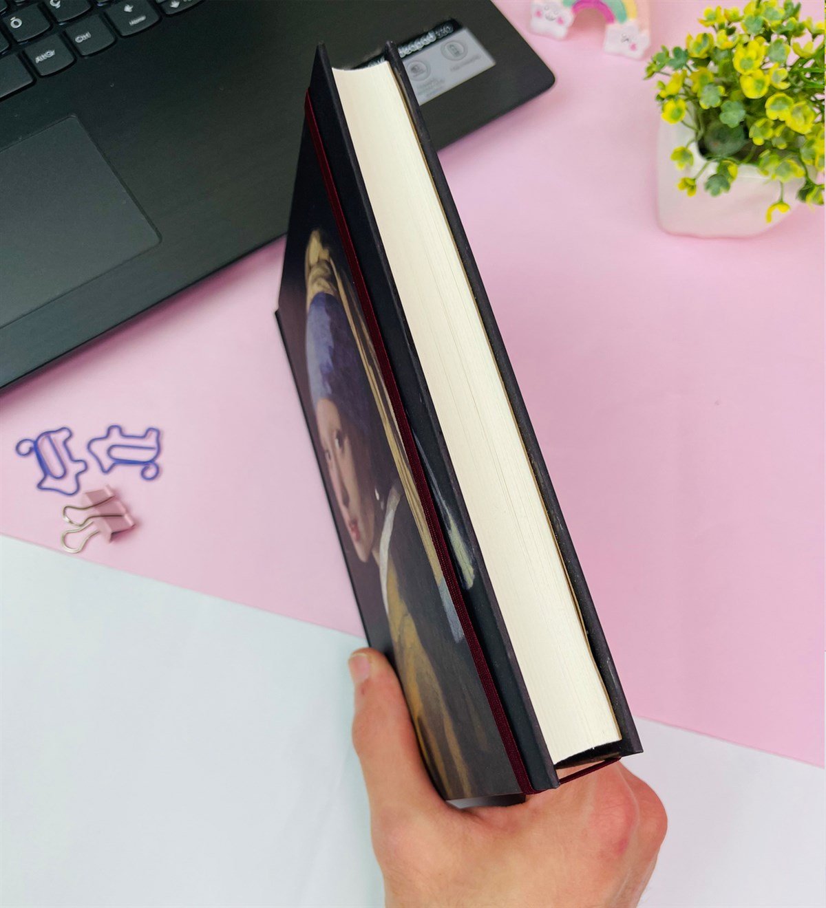 İnci Küpeli Kız Tasarımlı Kalın Kitap Görünümlü DeftergiftmodaGmd100548	