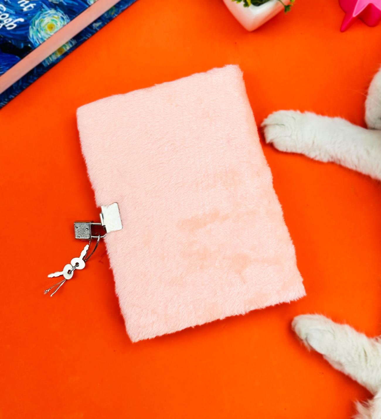 Sevimli Köpek Tasarımlı Kilitli Peluş DeftergiftmodaBM-1056	