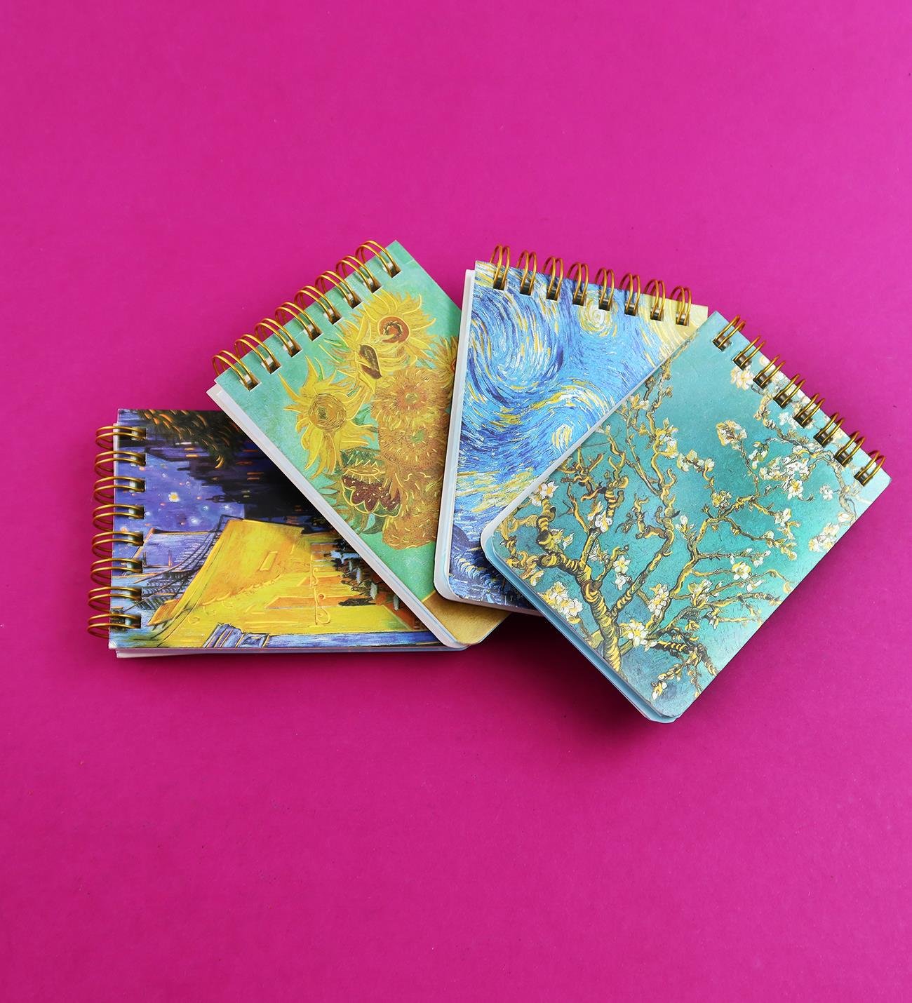 Van Gogh Tasarımlı Spiralli 11x7,5 Cm 70 Yaprak Defter  BM-1720giftmodaBM-1720