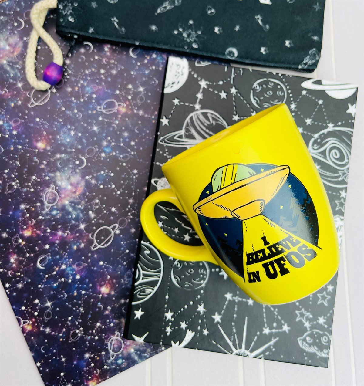 Galaxy Tasarımlı Sekreterlik Moon Kalemlik Saturn Ay Yıldız Defter Ve Ufo 9 Cm Kupa SetgiftmodaGmhs101212