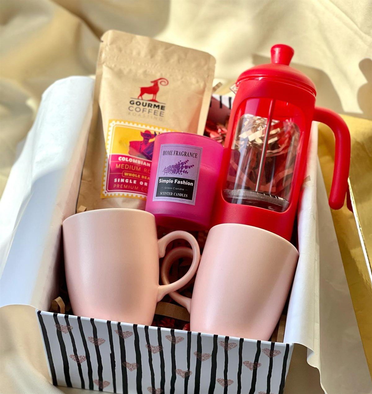 Pembe 2'li bulut Kupa Kırmızı French Press Filtre Kahve Ve Kokulu Mum SetgiftmodaGmhs100751