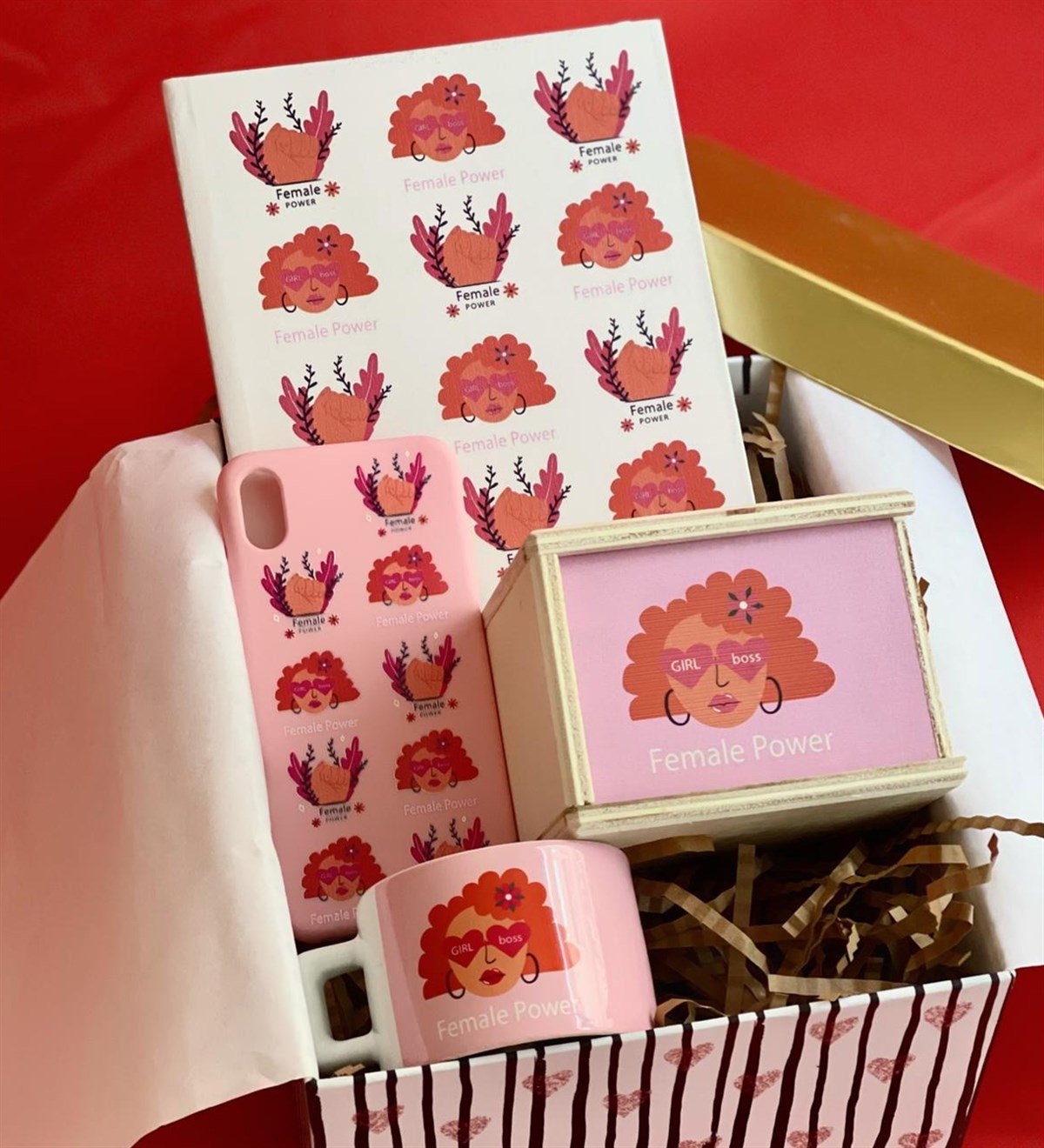 Iphone Telefon Kılıflı Kadın Gücü Tasarımlı Kadınlara Özel Hediye SetiGiftmodaGmhs100439