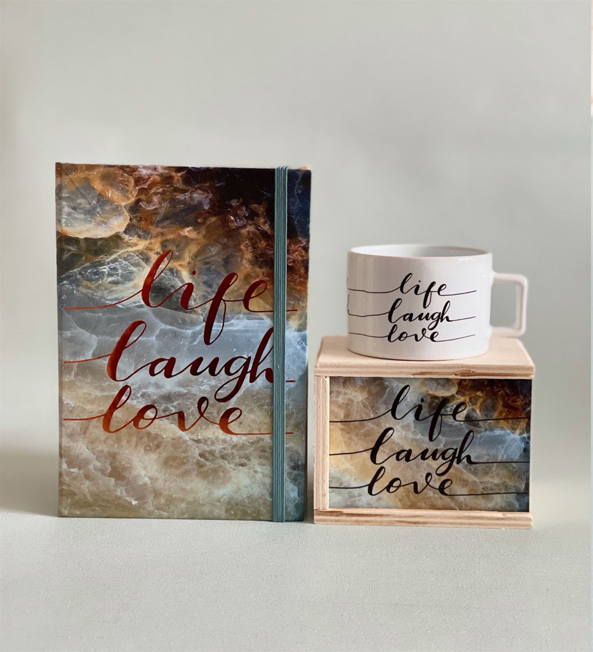 Life Loung Love Tasarımlı Lastikli Defter Ve Kutulu Kupa SetGiftmodaGmhs100562-Gmkp100165-Gmd100069