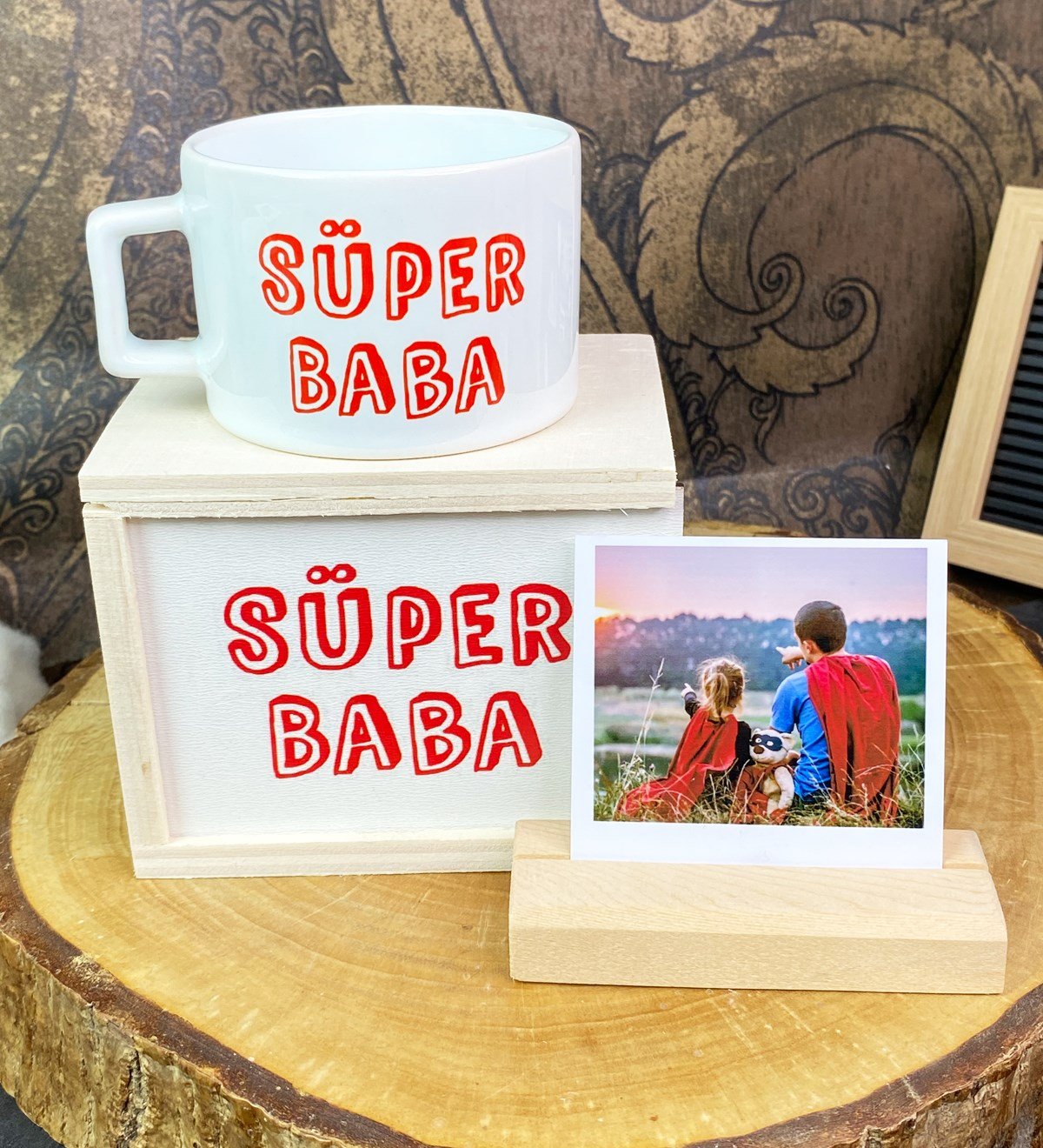  	Kişiye Özel Fotoğraf Tutucu Ve Süper Baba Kutulu Kupa SetgiftmodaGmhs101710