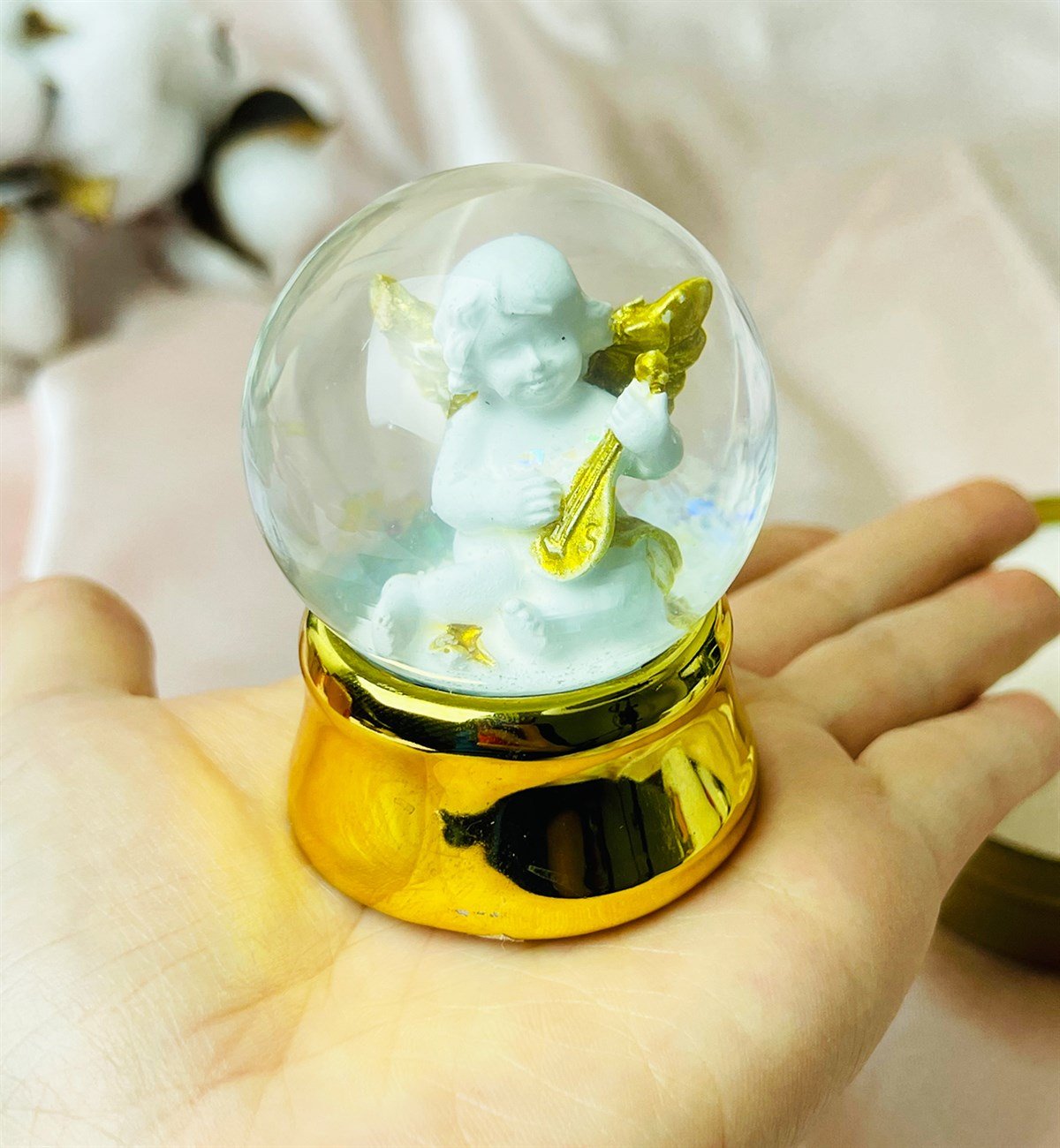 Kadın Gücü Tasarımlı kupa Mum Ve Altınyaldızlı Kar Küresi Hediye SetigiftmodaGmhs101584