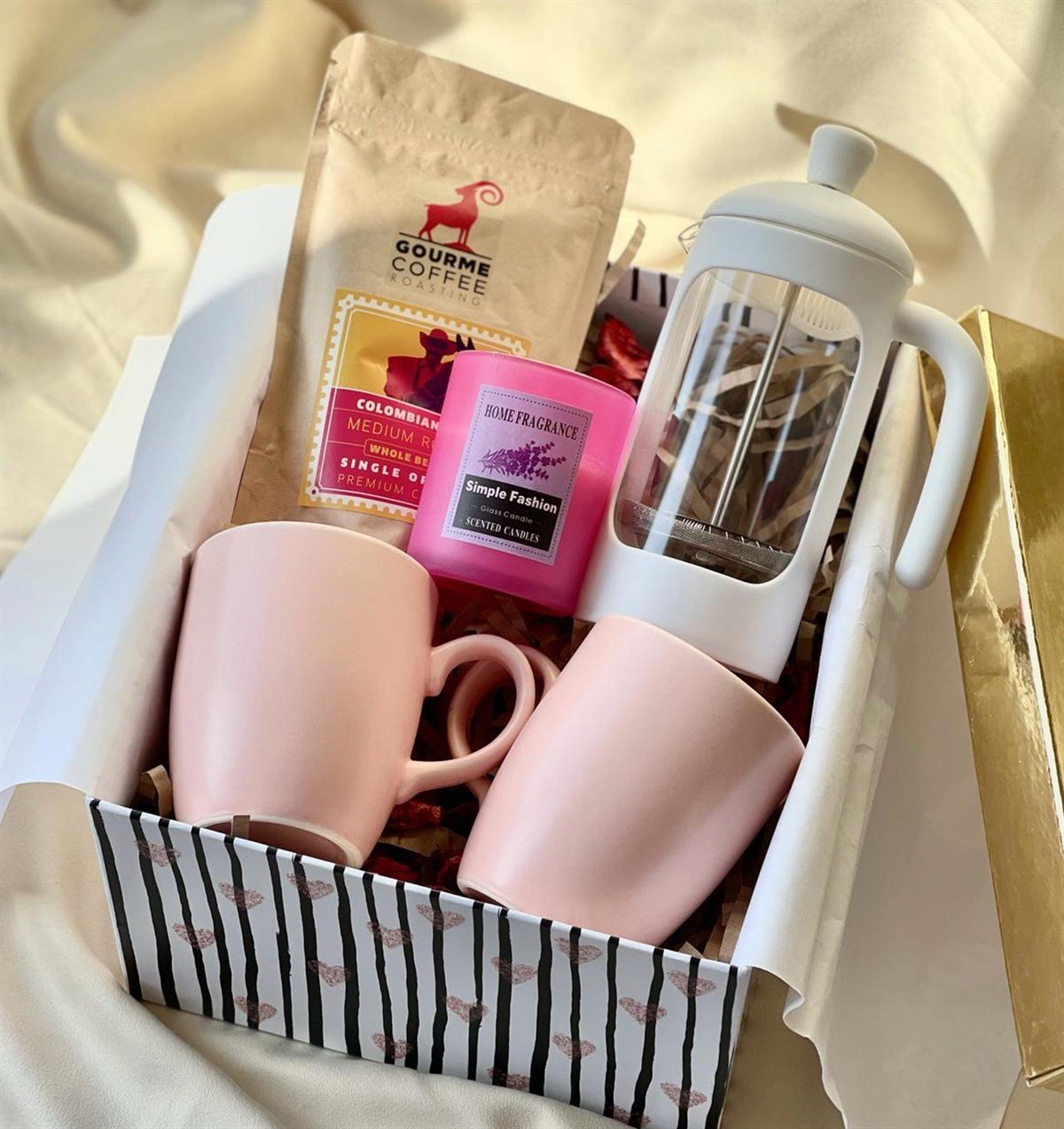 Pembe 2'li bulut Kupa Beyaz French Press Filtre Kahve Ve Kokulu Mum SetgiftmodaGmhs100745