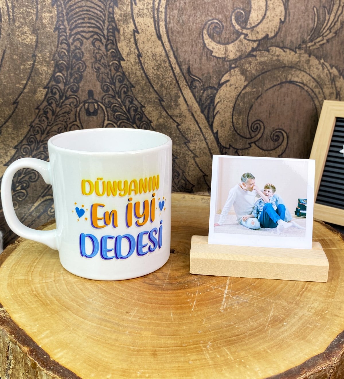 Dünyanın En İyi Dedesi Tasarımlı Kupa Ve Ahşap Fotoğraf Tutucu SetgiftmodaGmhs101746