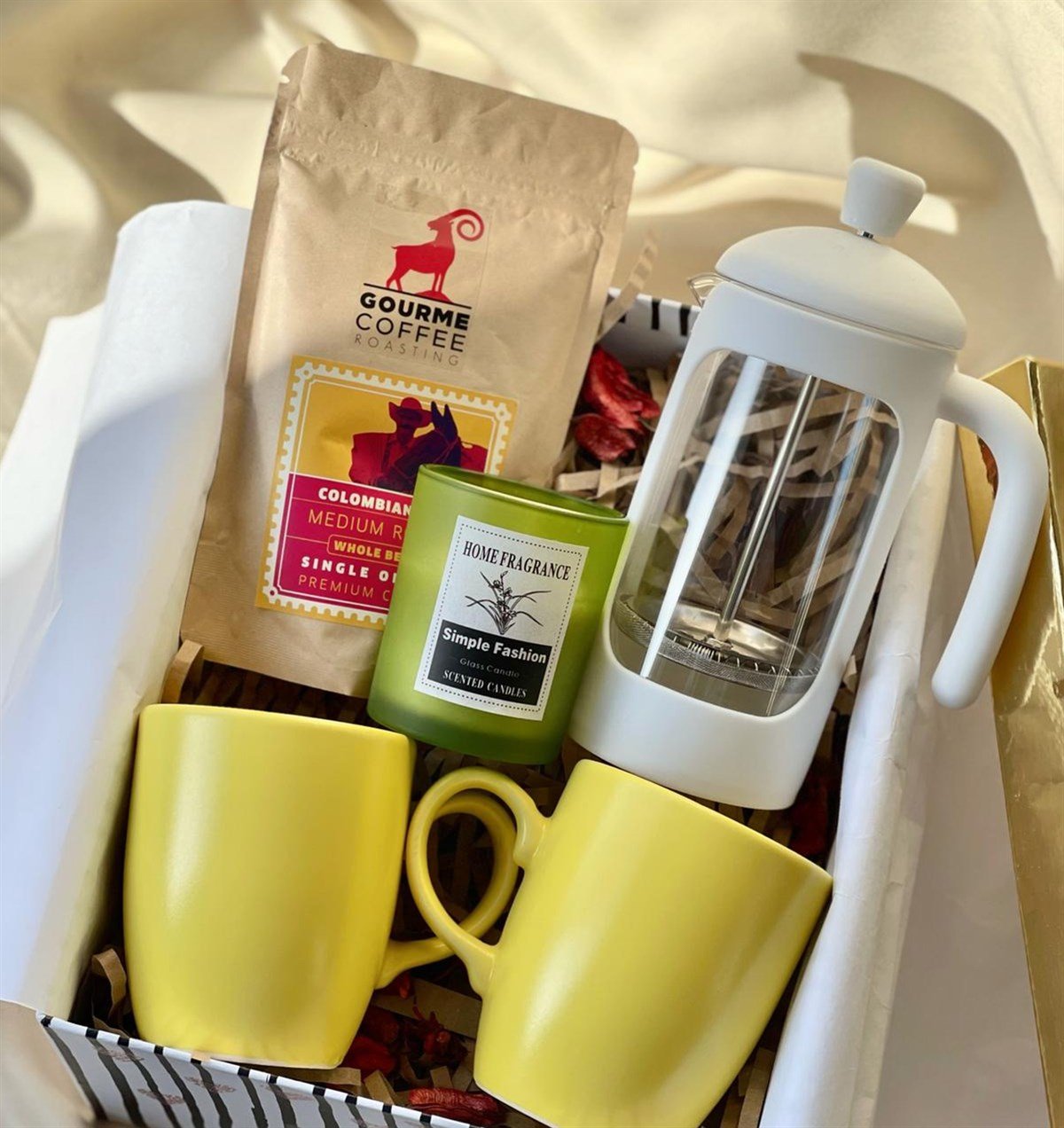 Sarı 2'li bulut Kupa French Press Filtre Kahve Ve Kokulu Mum SetgiftmodaGmhs100746